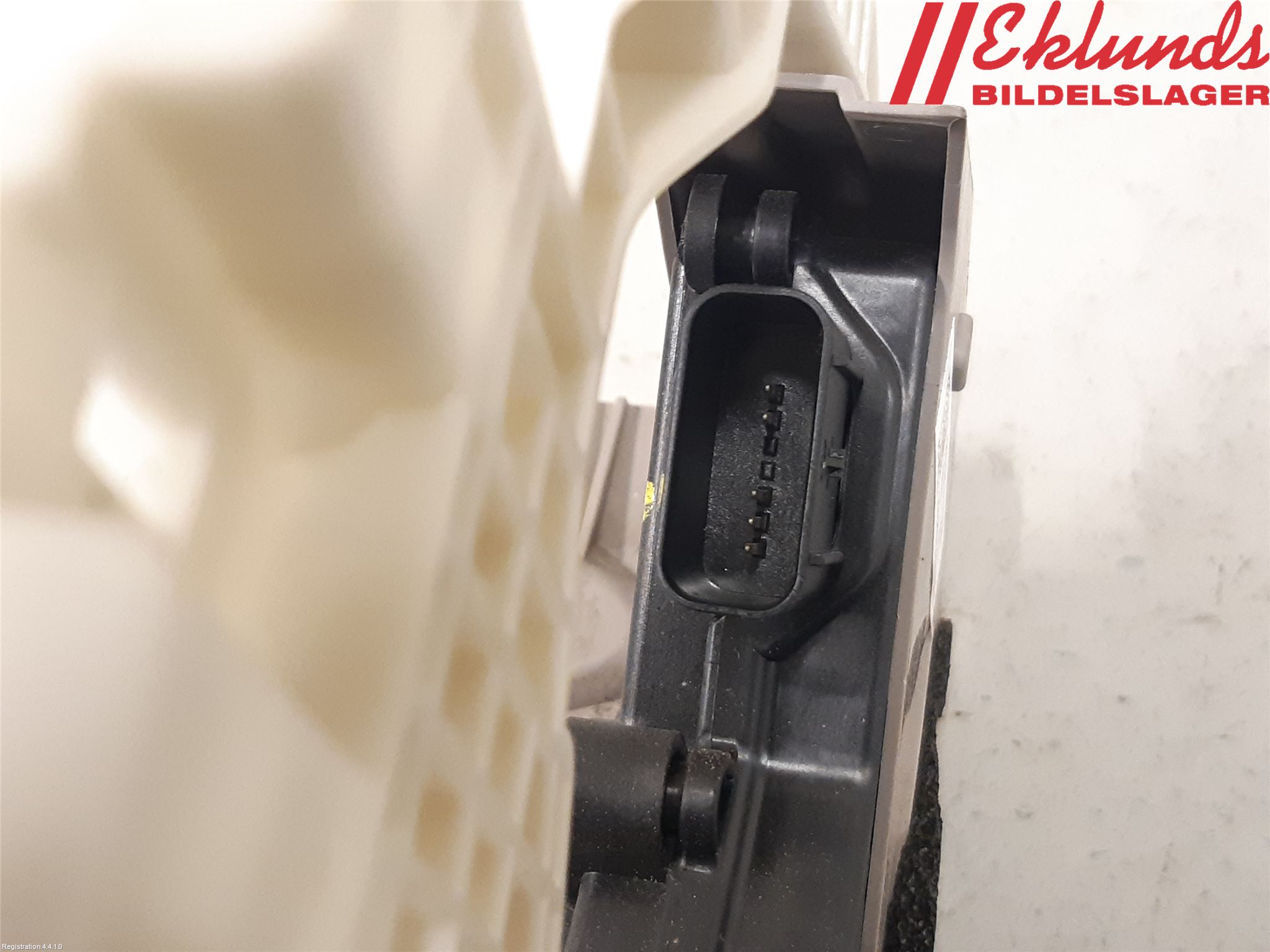 Kia CEED/CEED SW 19- Låskista-Dörrlås