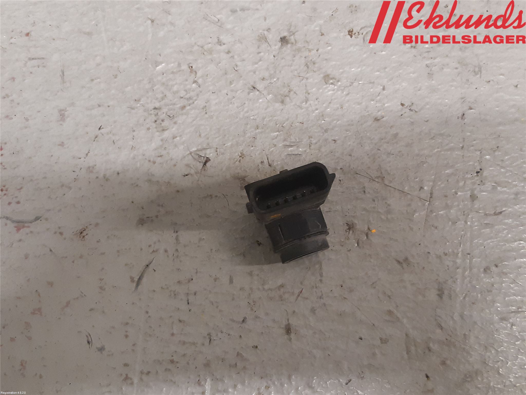 Hyundai i40 16-18 Parkeringshjälp Backsensor