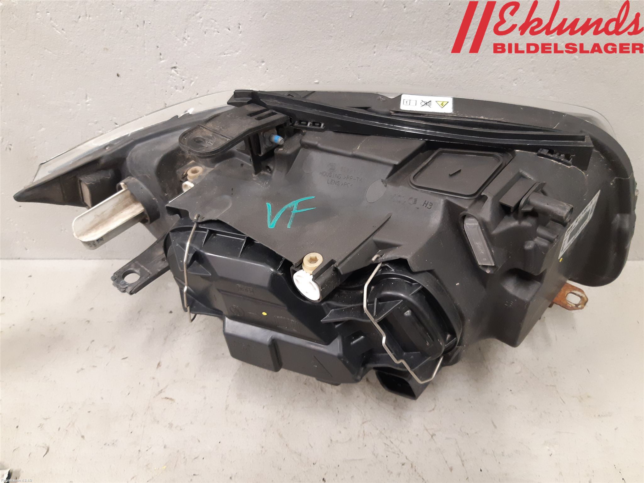 BMW 1 E87/81 5D/3D 03-11 Strålkastare Vänster