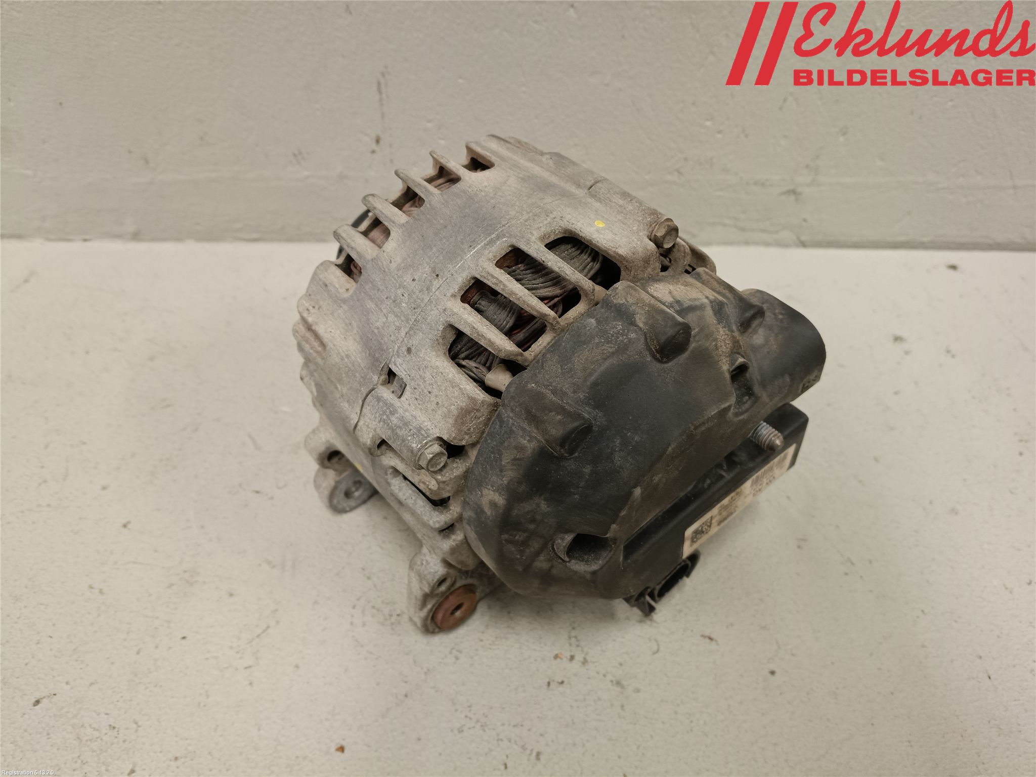 Volkswagen VW AMAROK 2H 10-22 Generator