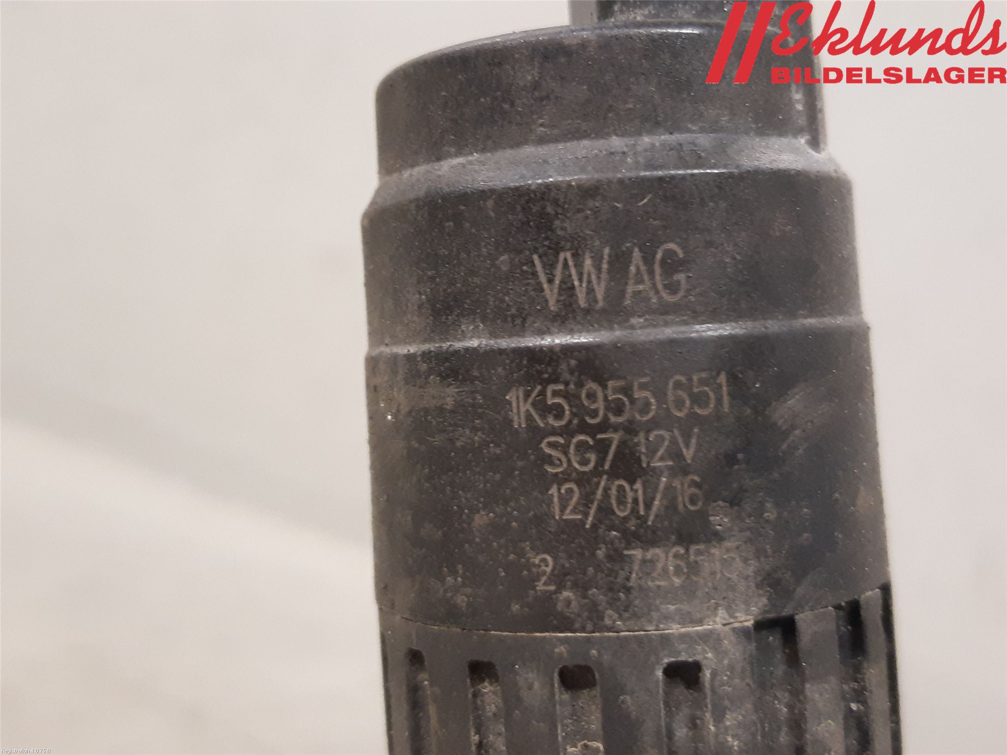 Volkswagen VW TRANSP/CARAVELLE (T5) 04-15 Spolarpump Vindruta