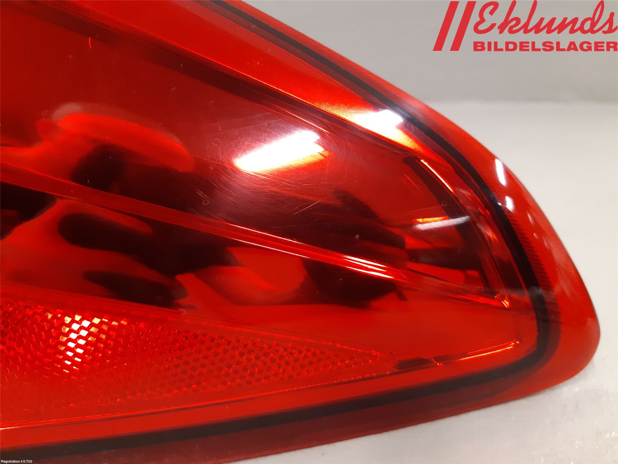 Kia CARENS III 13-19 Bakljus Höger