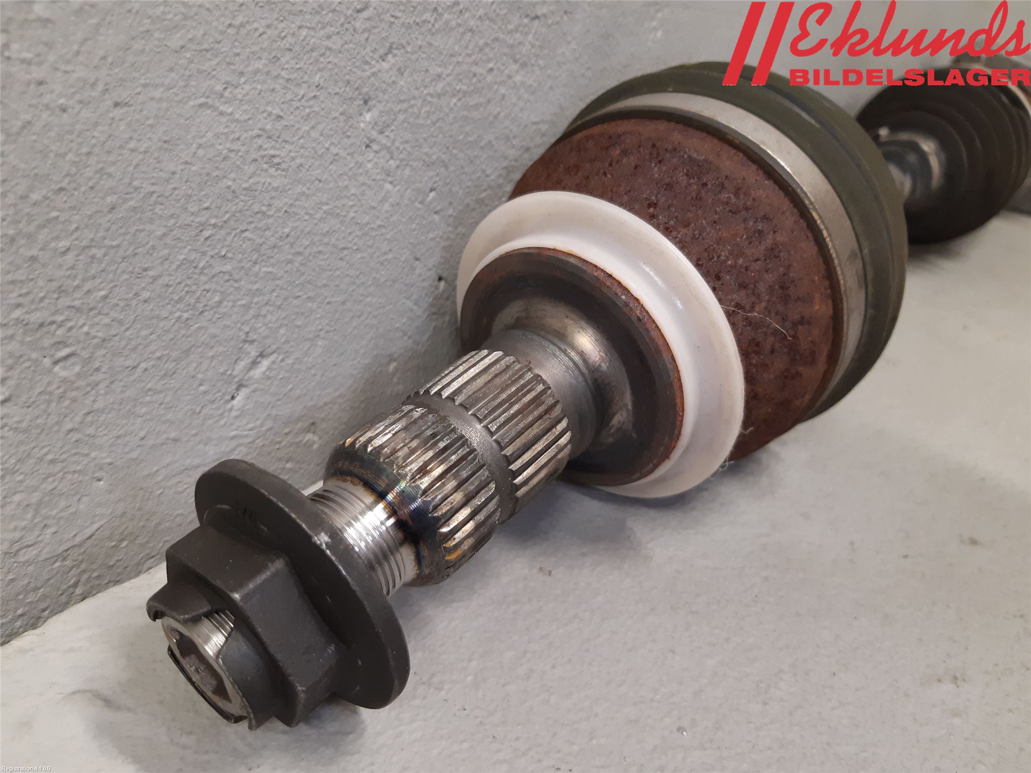 Opel INSIGNIA 17- Drivaxel Fram Höger