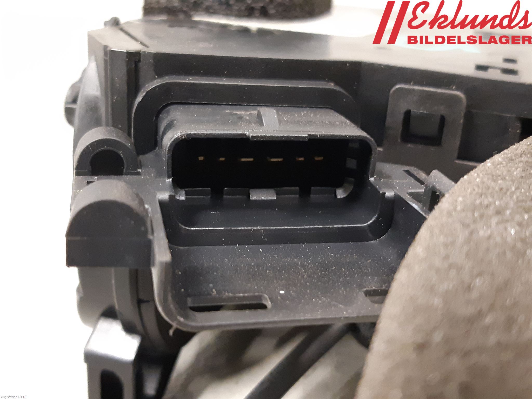 Opel VIVARO 15-19 Låskista-Dörrlås