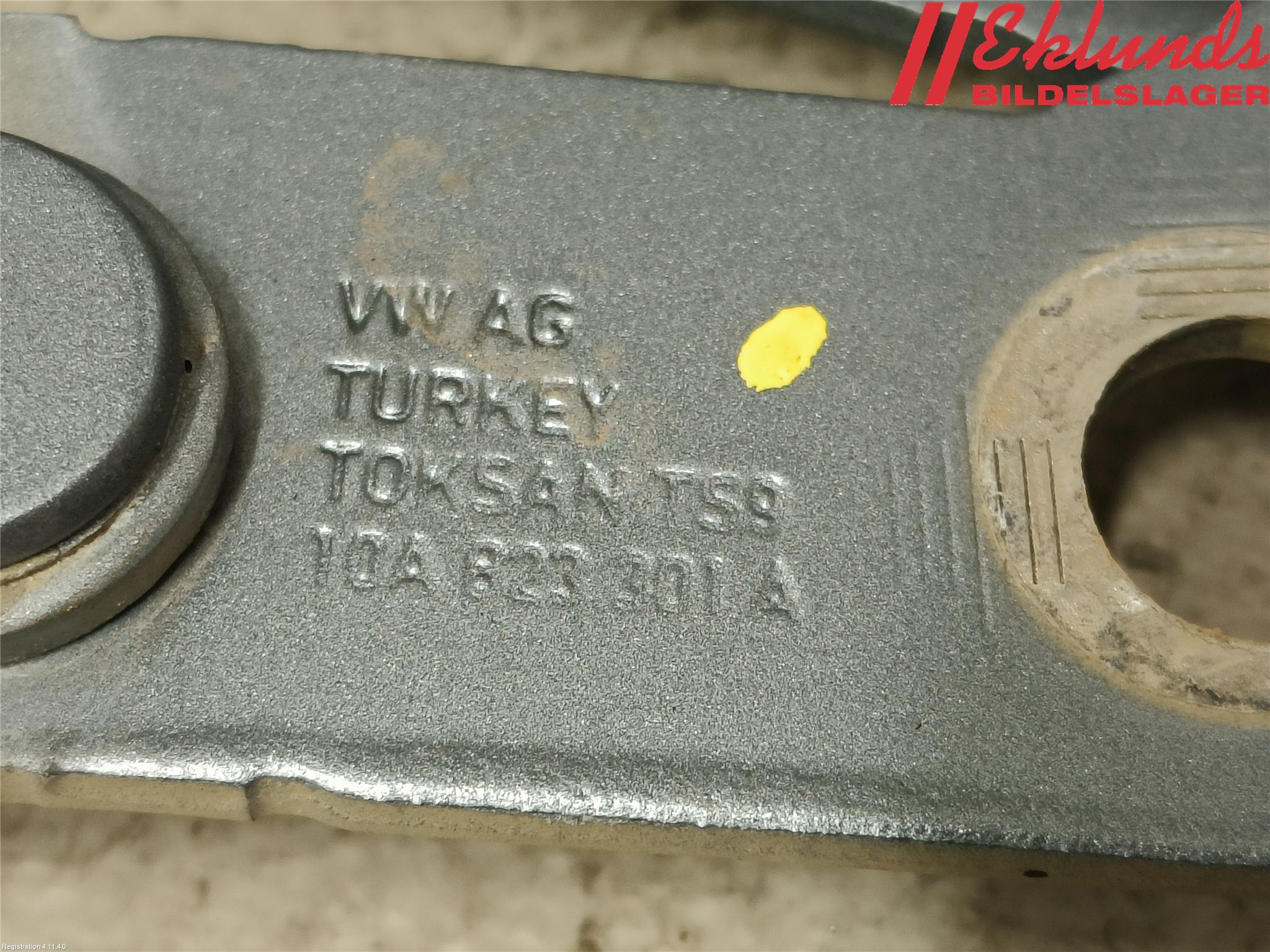 Volkswagen VW ID.3 21- Huvgångjärn