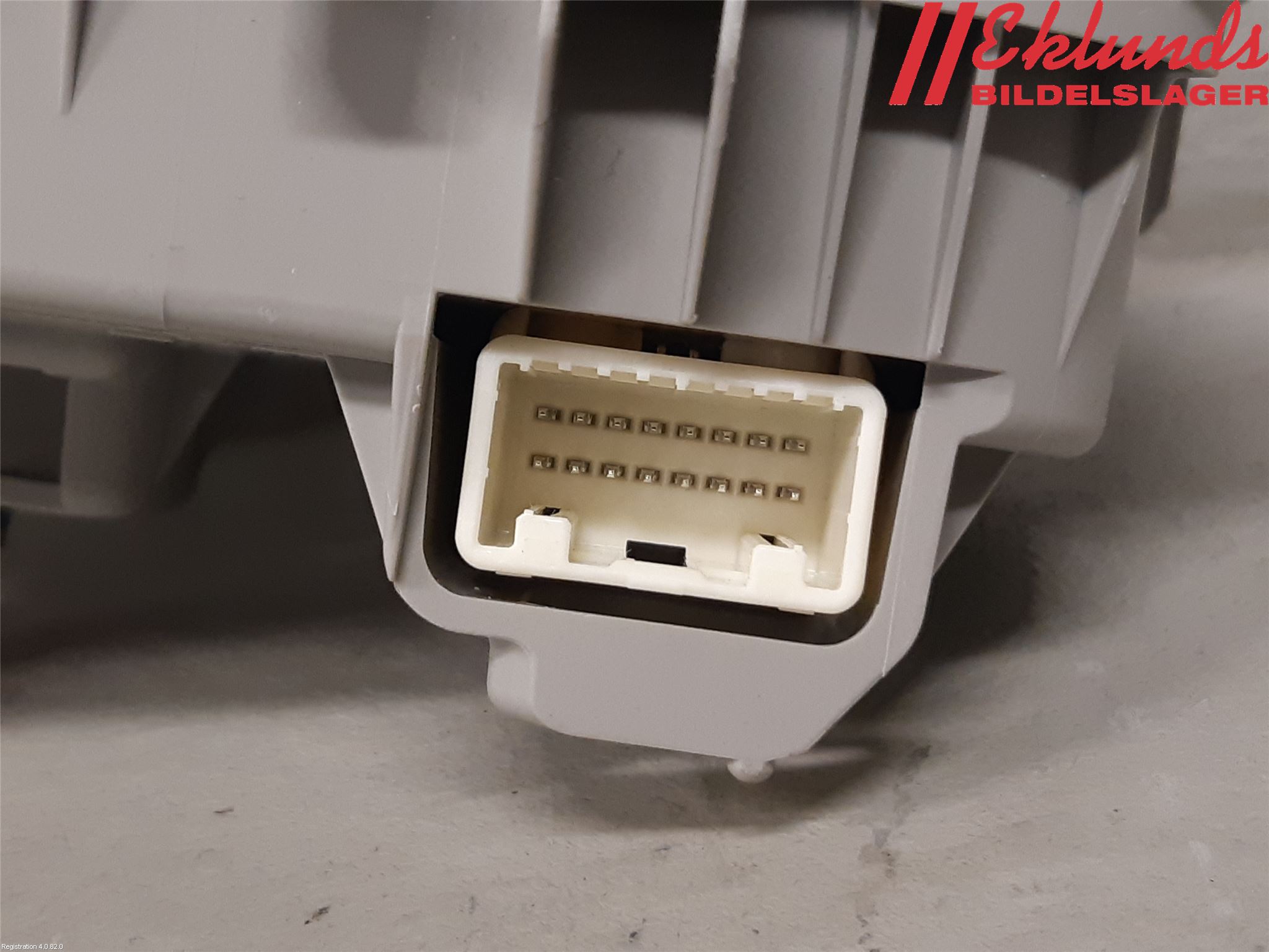 Toyota YARIS XP21 20- Innerbelysning