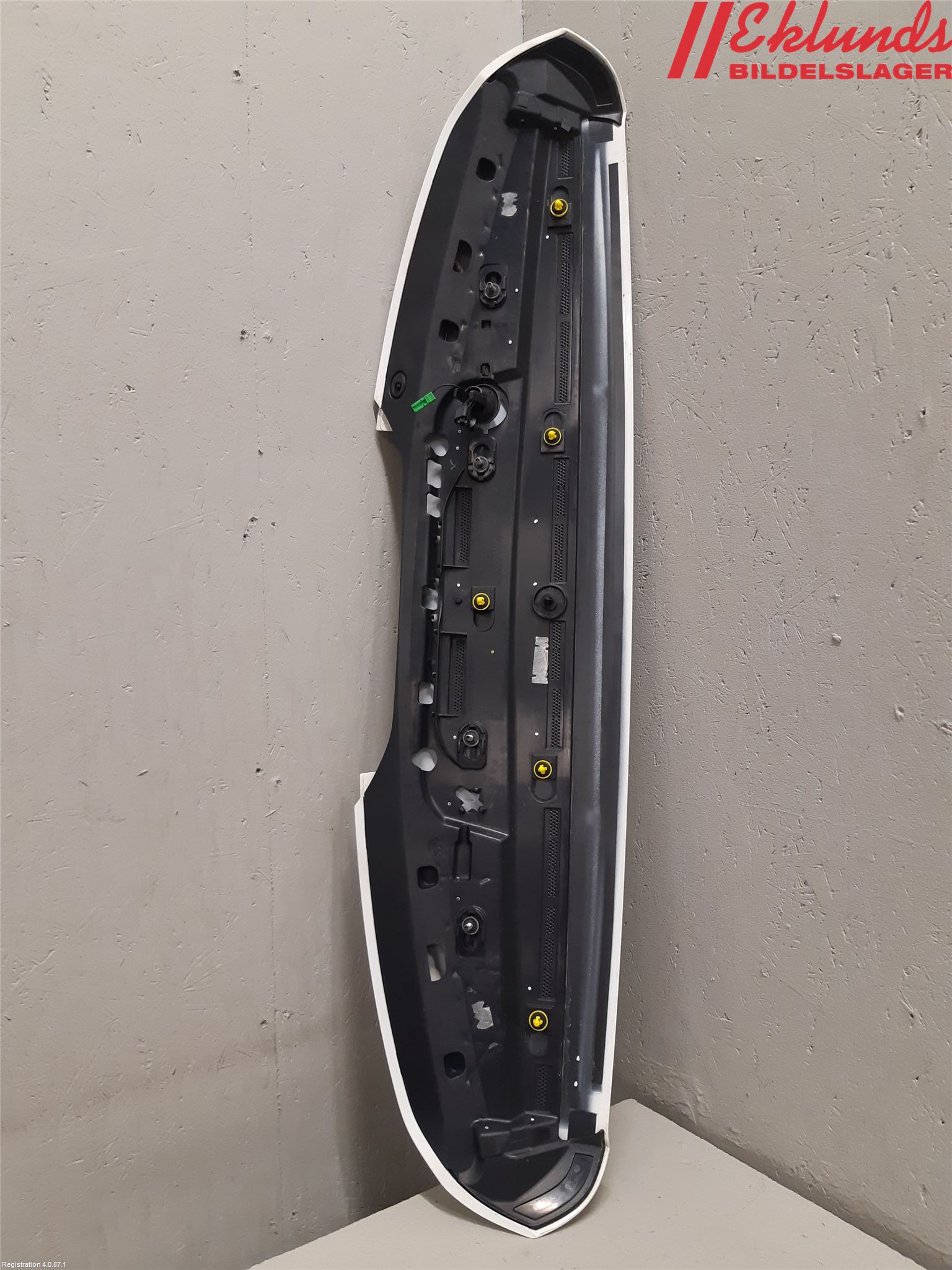 Volvo V60 11-13 Spoiler Baklucka