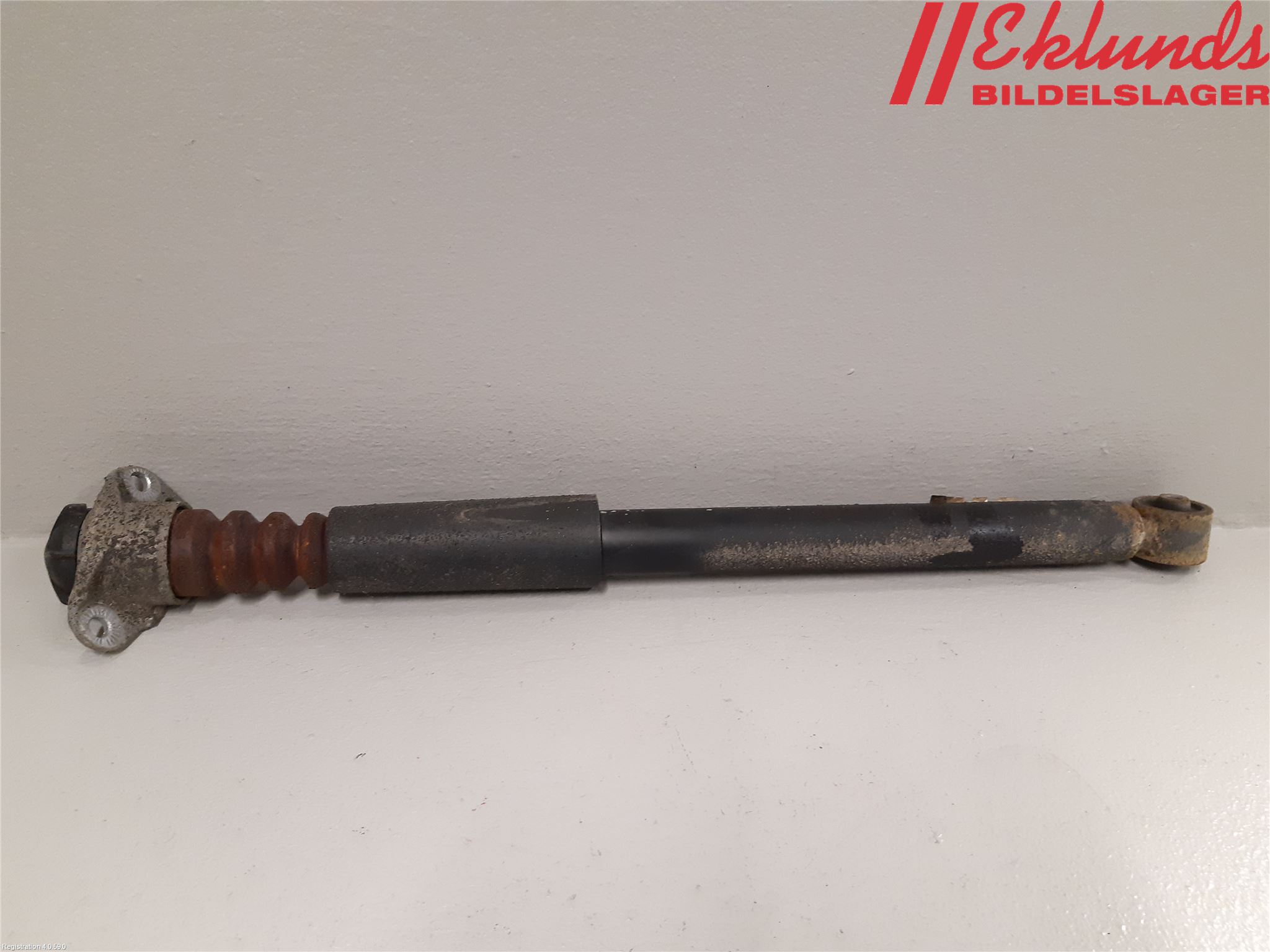 Skoda RAPID Stötdämpare Bak