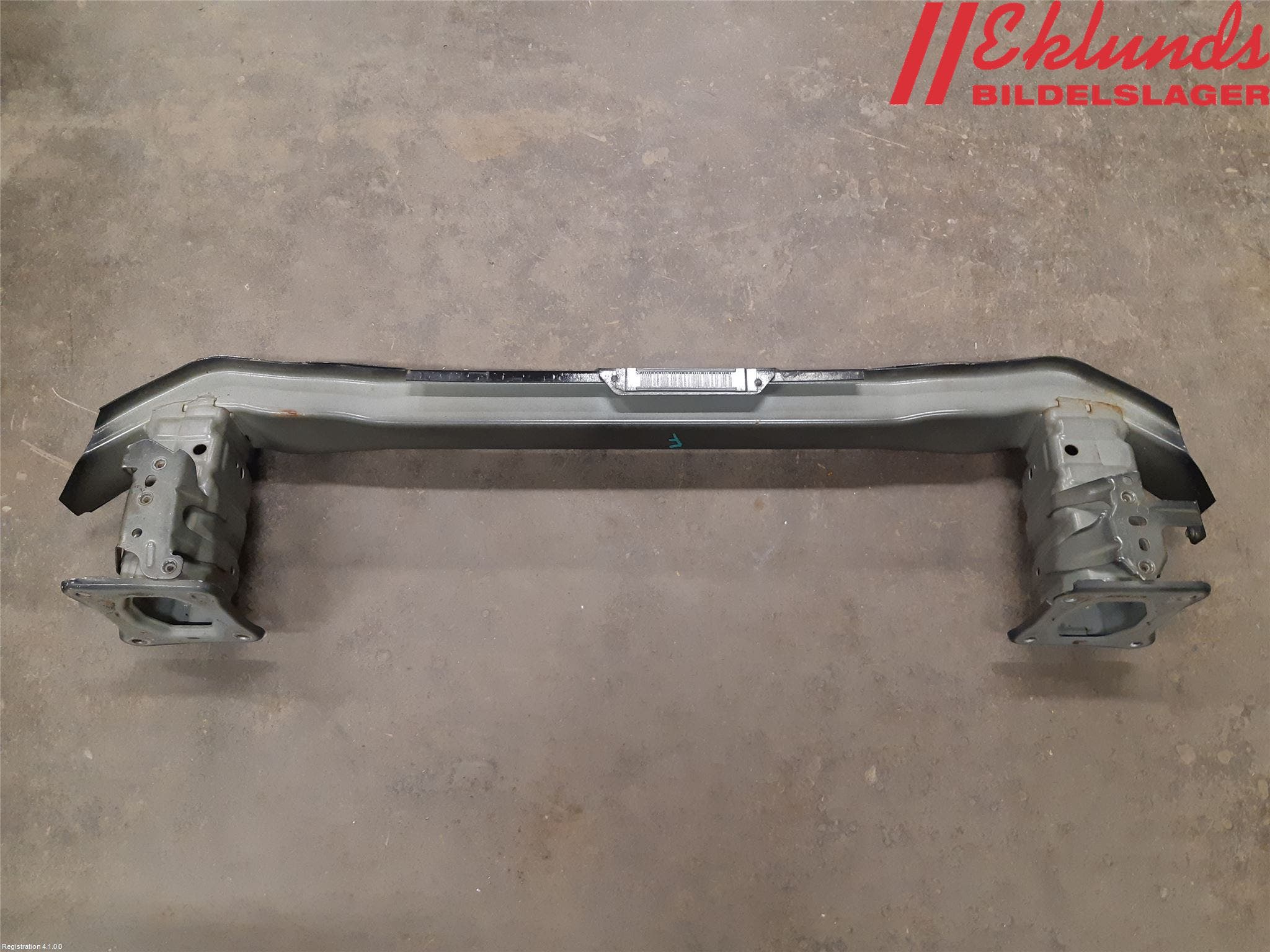 Ford FOCUS 11-14 Stötfångarbalk Fram