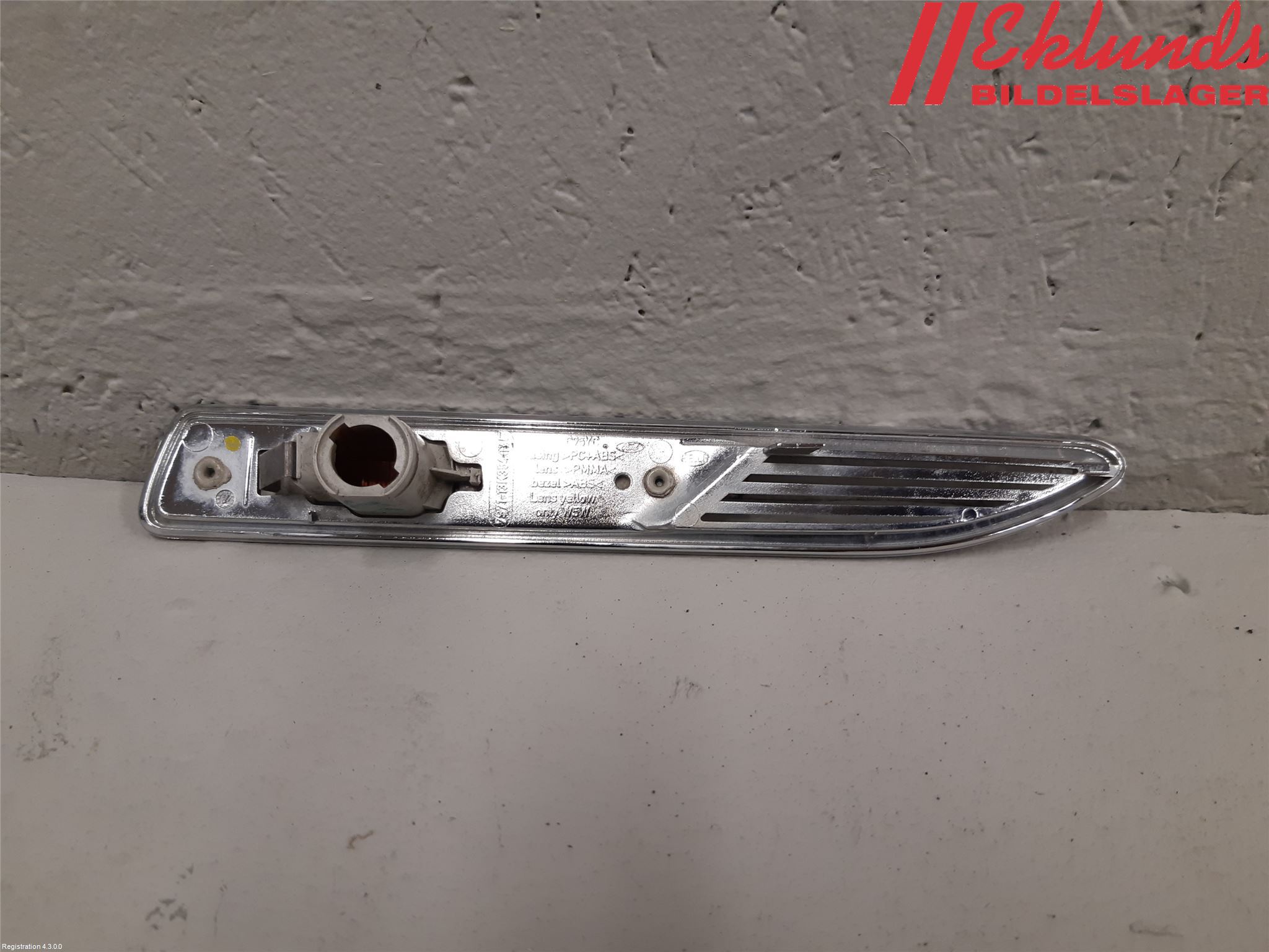 Ford MONDEO 07-15 Blinkers Sidoblinkers Vä