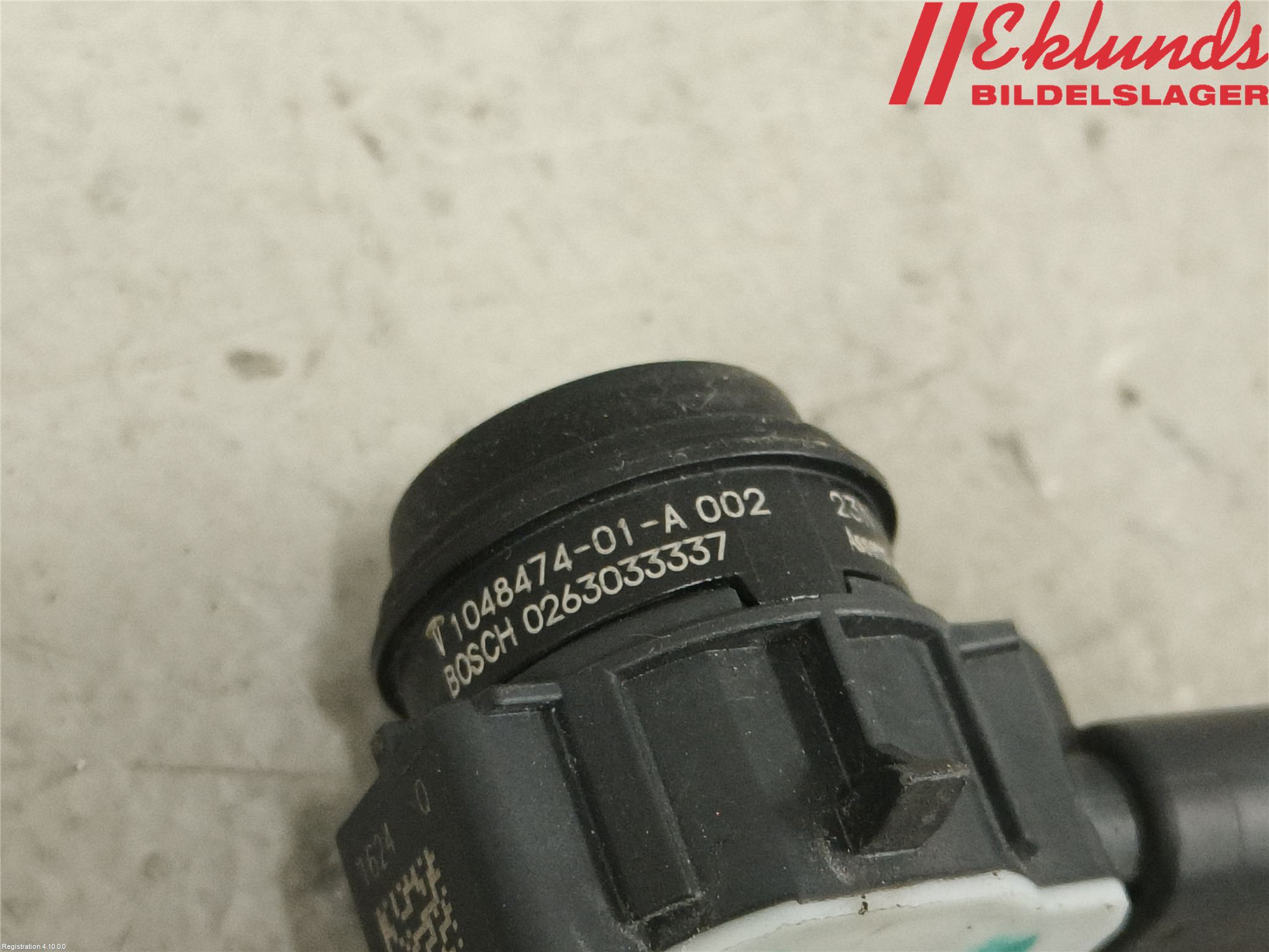 Tesla MODEL S 13- Parkeringshjälp Frontsensor