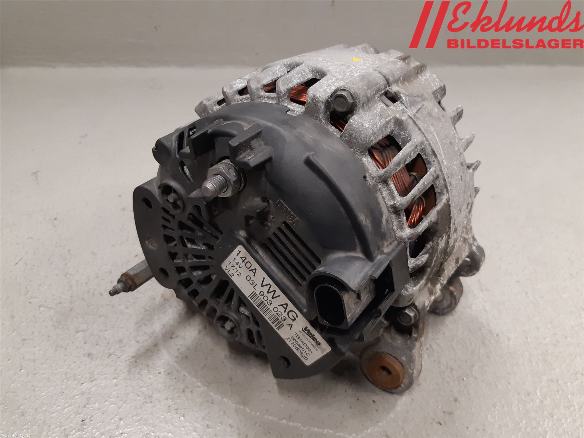 Volkswagen VW GOLF VI 09-13 Generator