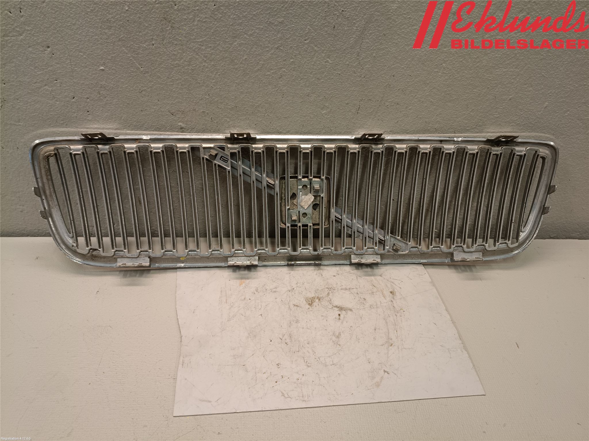 Volvo V70 05-08 Grill Komp