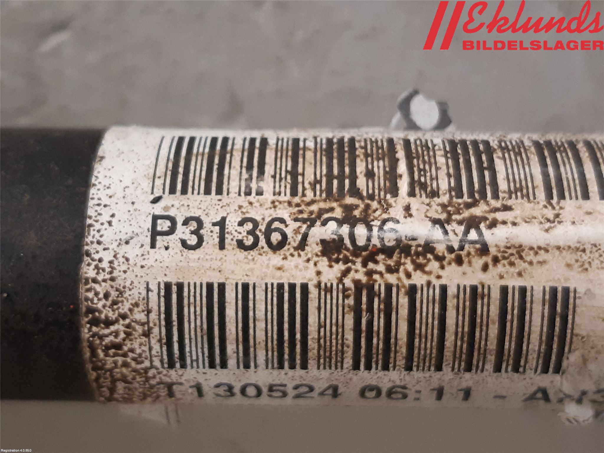 Volvo V60 11-13 Drivaxel Bak Vänster