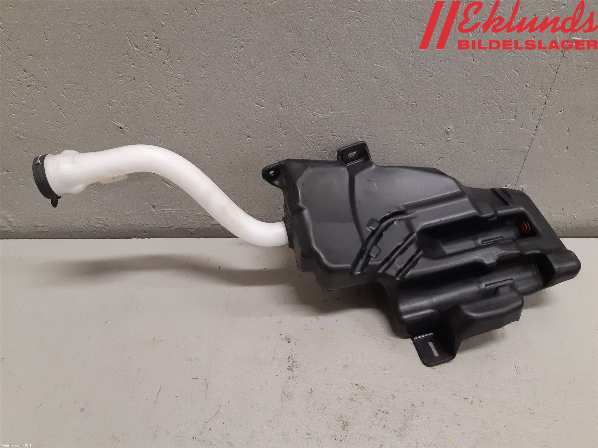 GM CHEVROLET ORLANDO Spolartank Vindruta