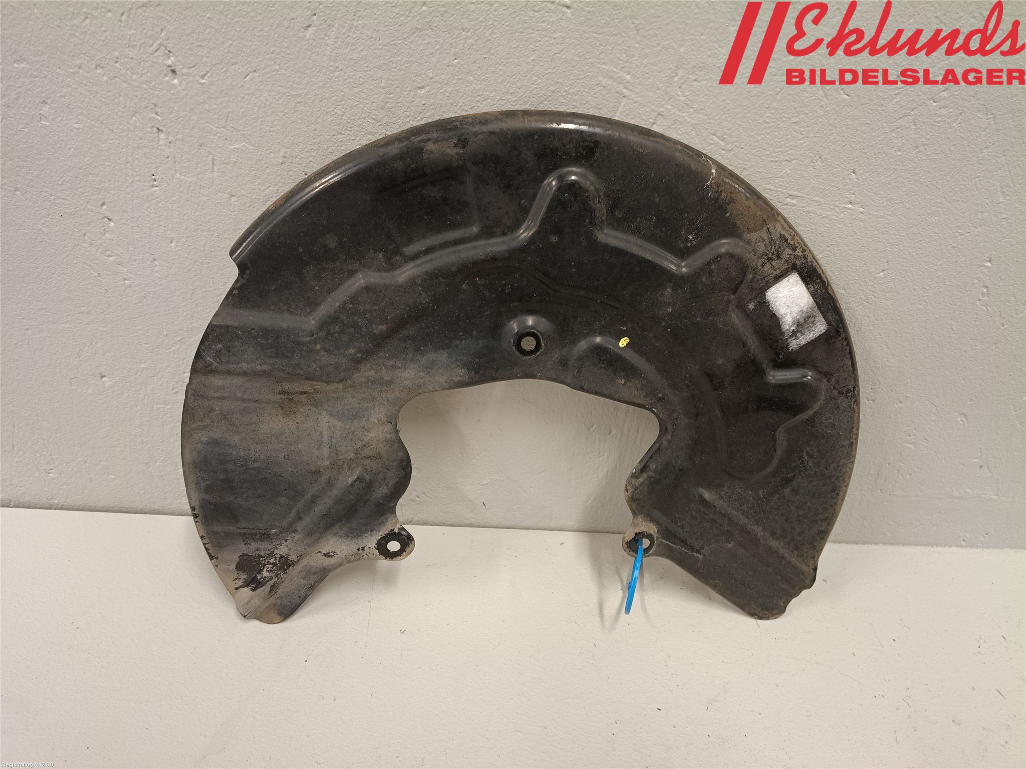 Volkswagen VW ID.4 21- Bromssköld Fram