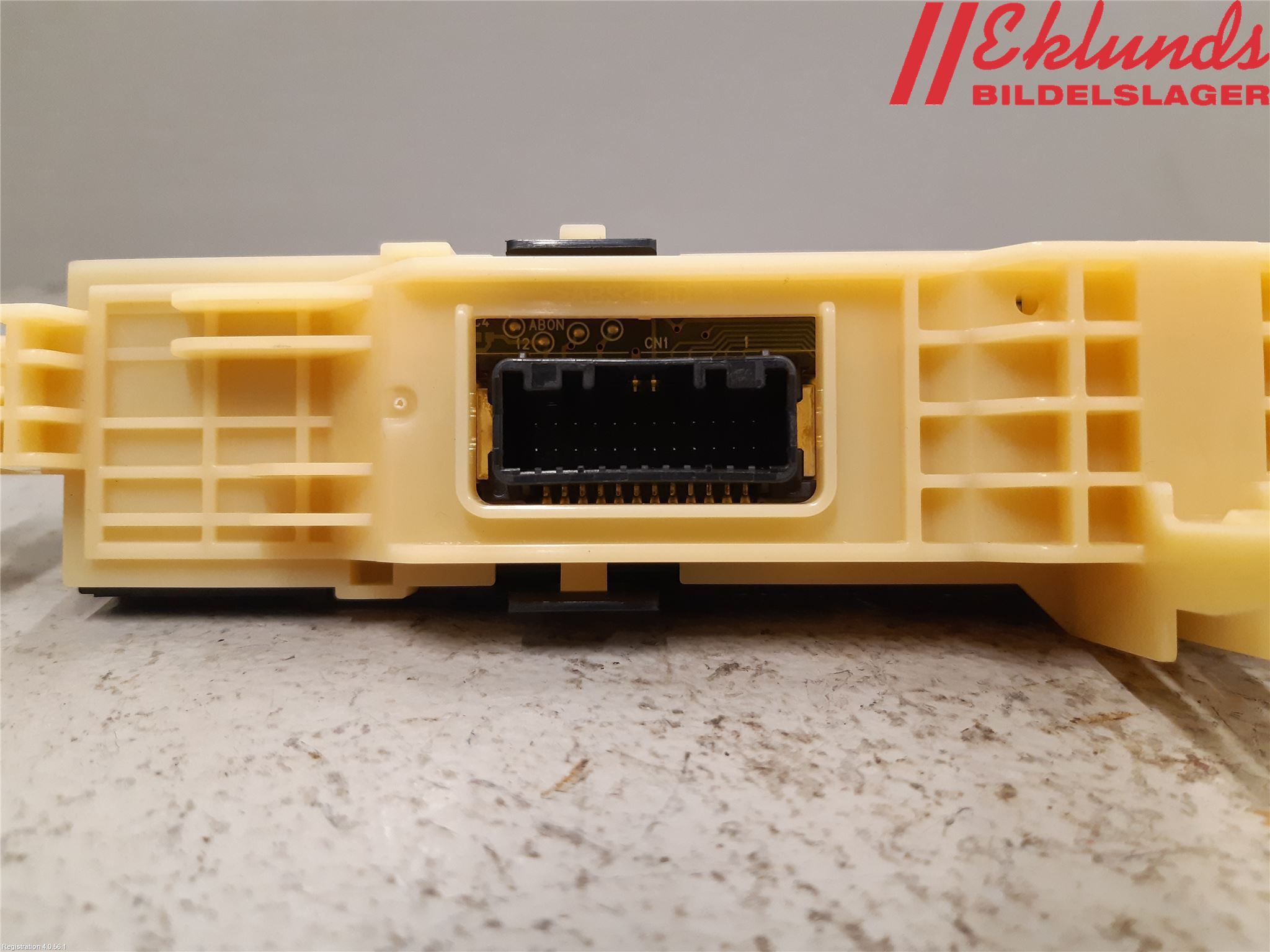 Toyota RAV4 13-18 Strömställare Varnings