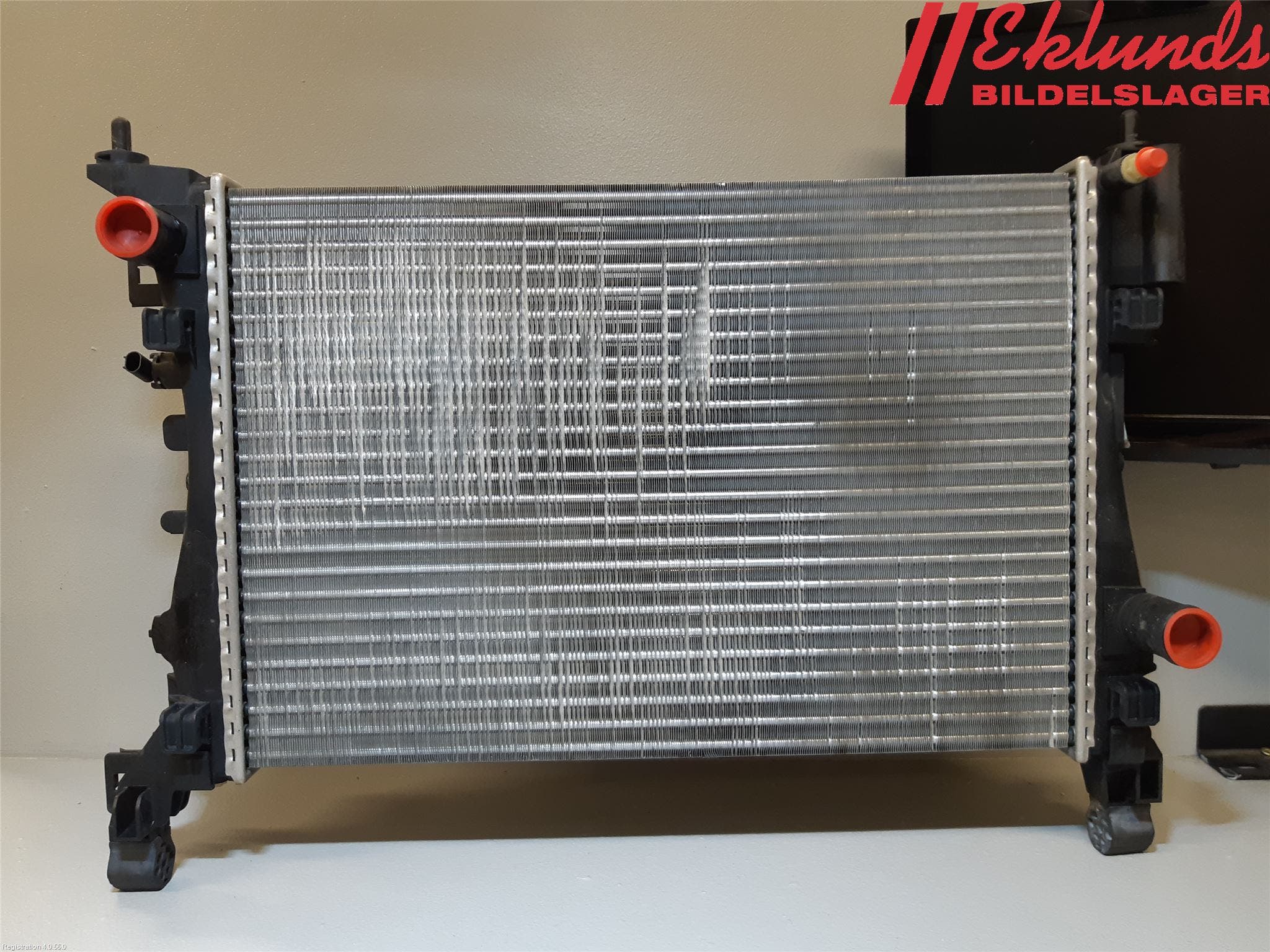 Opel ADAM 13-20 Kylare Man