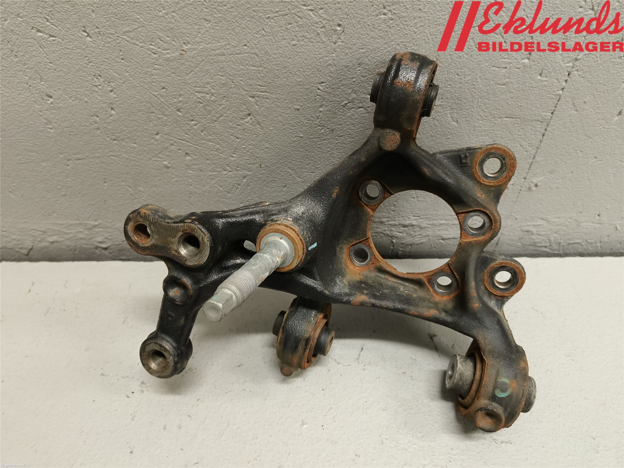 Toyota COROLLA 19- Hjullagerhus-Spindel Hö B