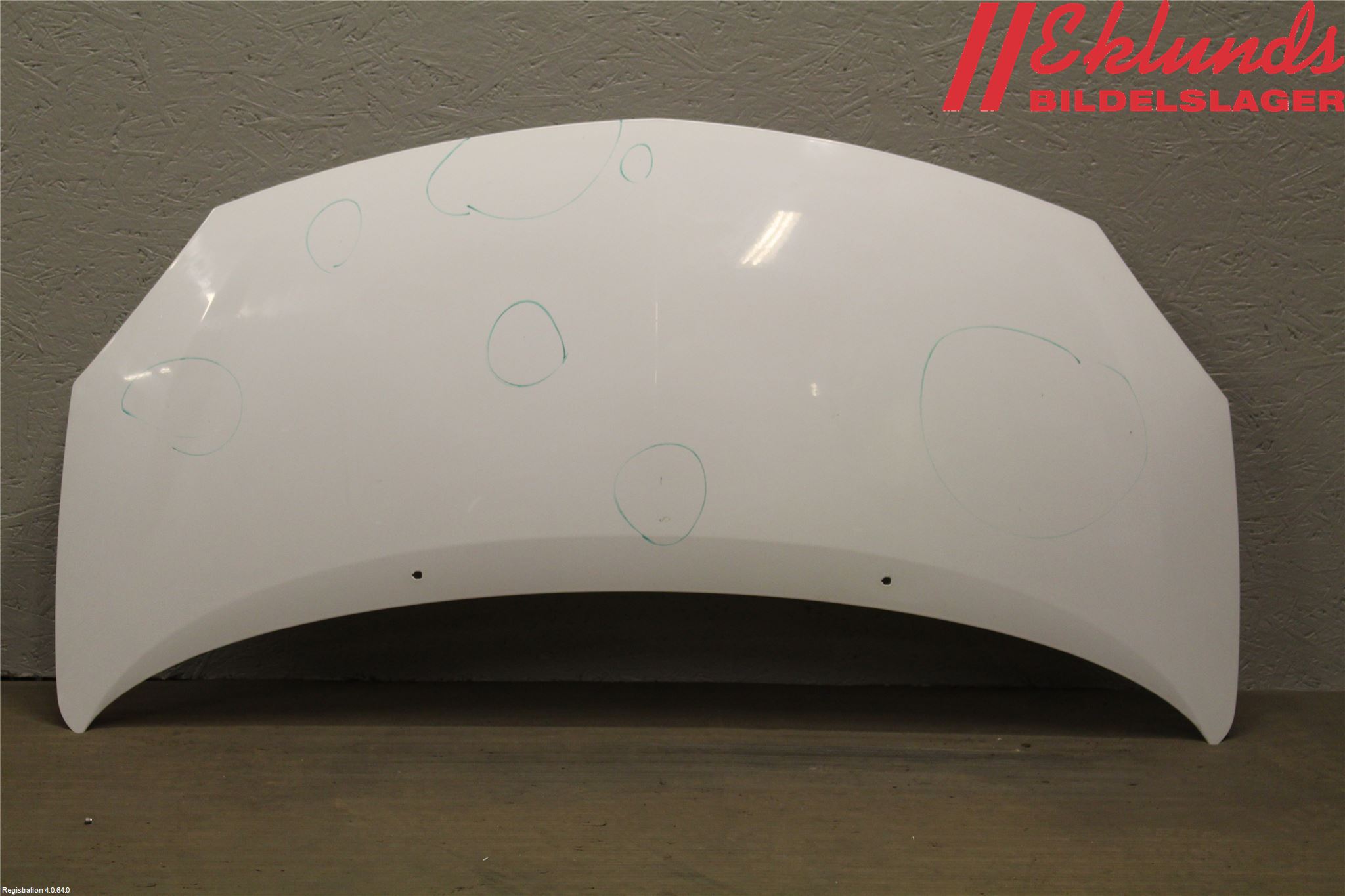 Renault TWINGO II 07-16 Huv Fram