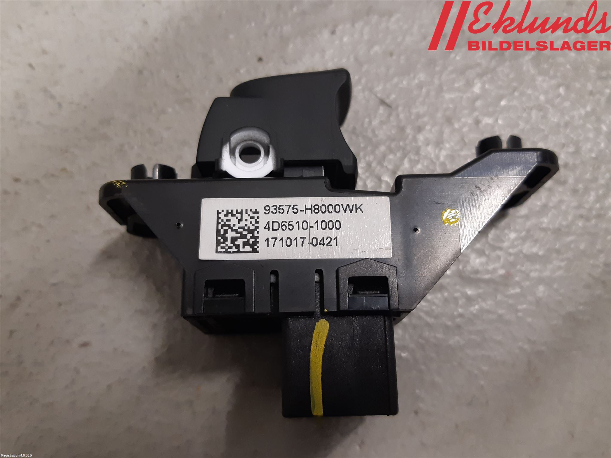 Kia STONIC 18->> Strömställare Elhiss