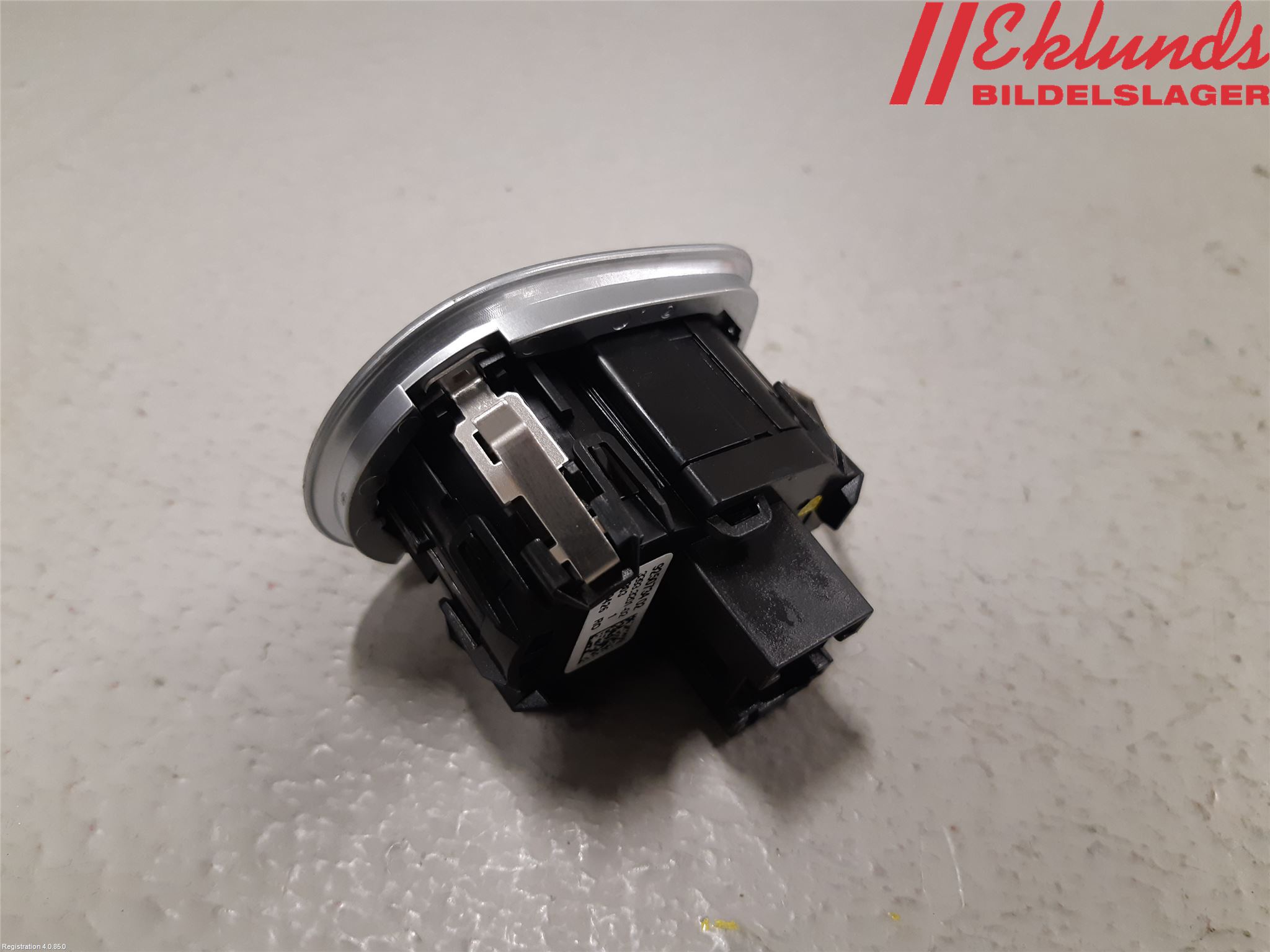 BMW 4 F32/F33/F82/F83 13-20 Startknapp Personbil