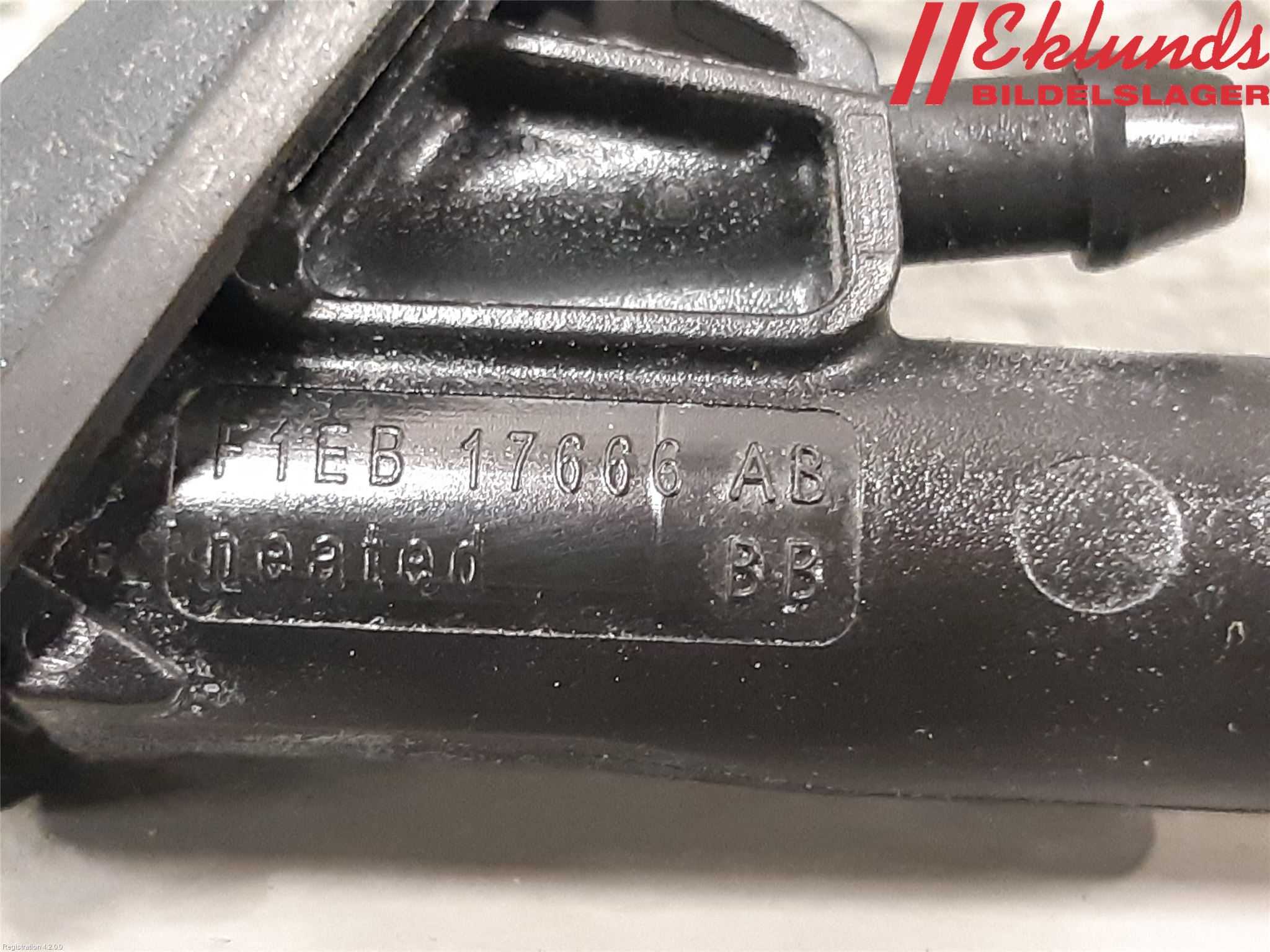 Ford FOCUS 15-18 Spolarmunstycke Rutor