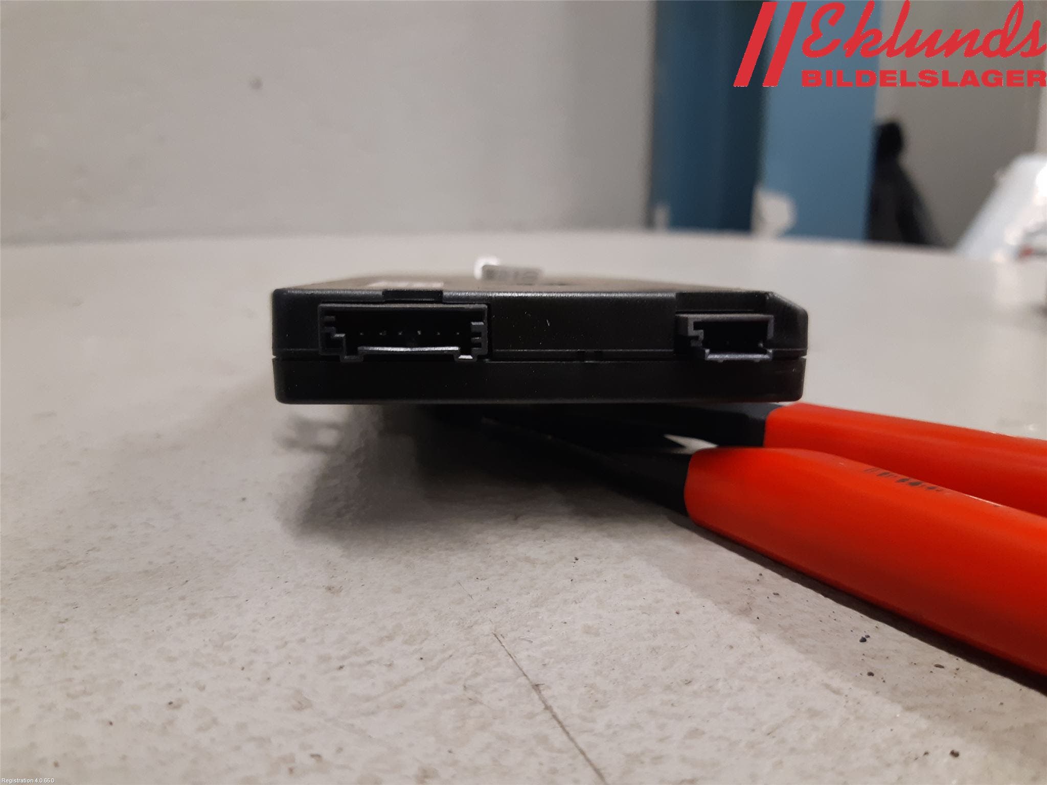 BMW X3 F25 10-17 Antennförstärkare