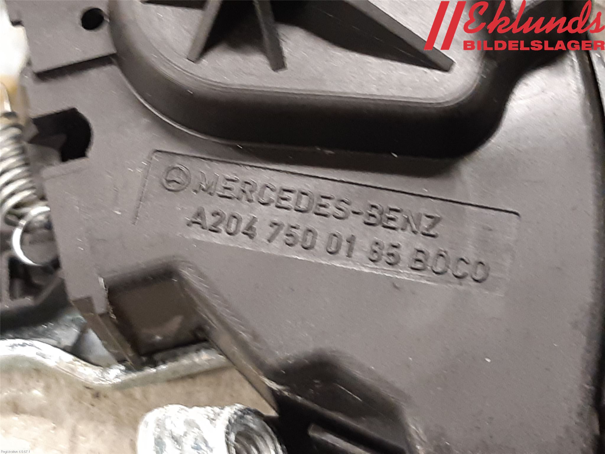 Mercedes-Benz MB C-KLASS (W204) 07-15 Låskista Baklucka