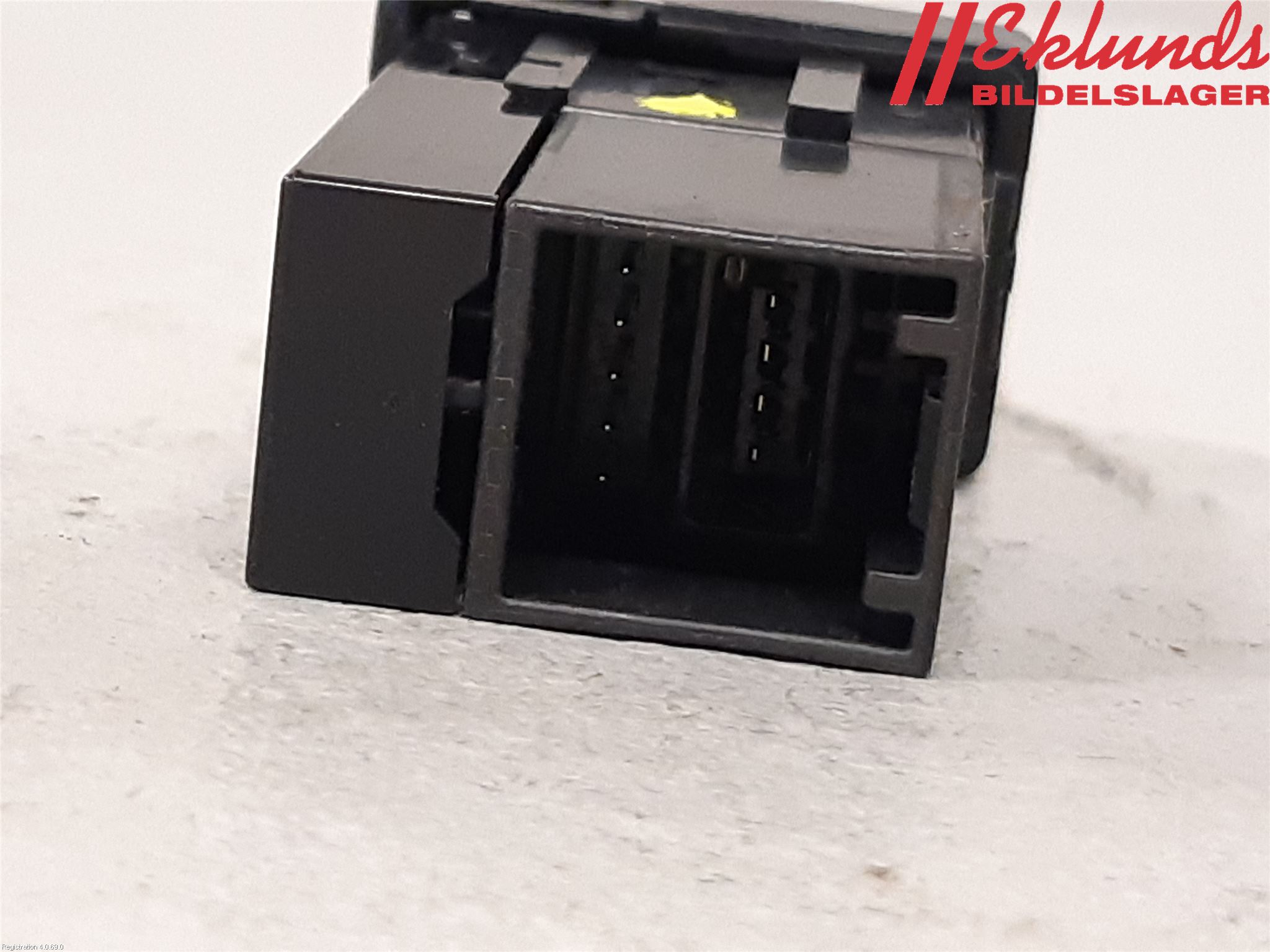 Toyota YARIS XP130 15-20 Usb Connection