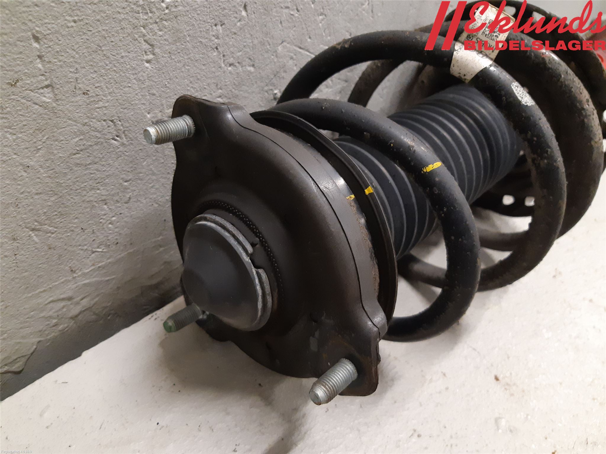 Kia OPTIMA 16-20 Fjäderben Fram Vänster