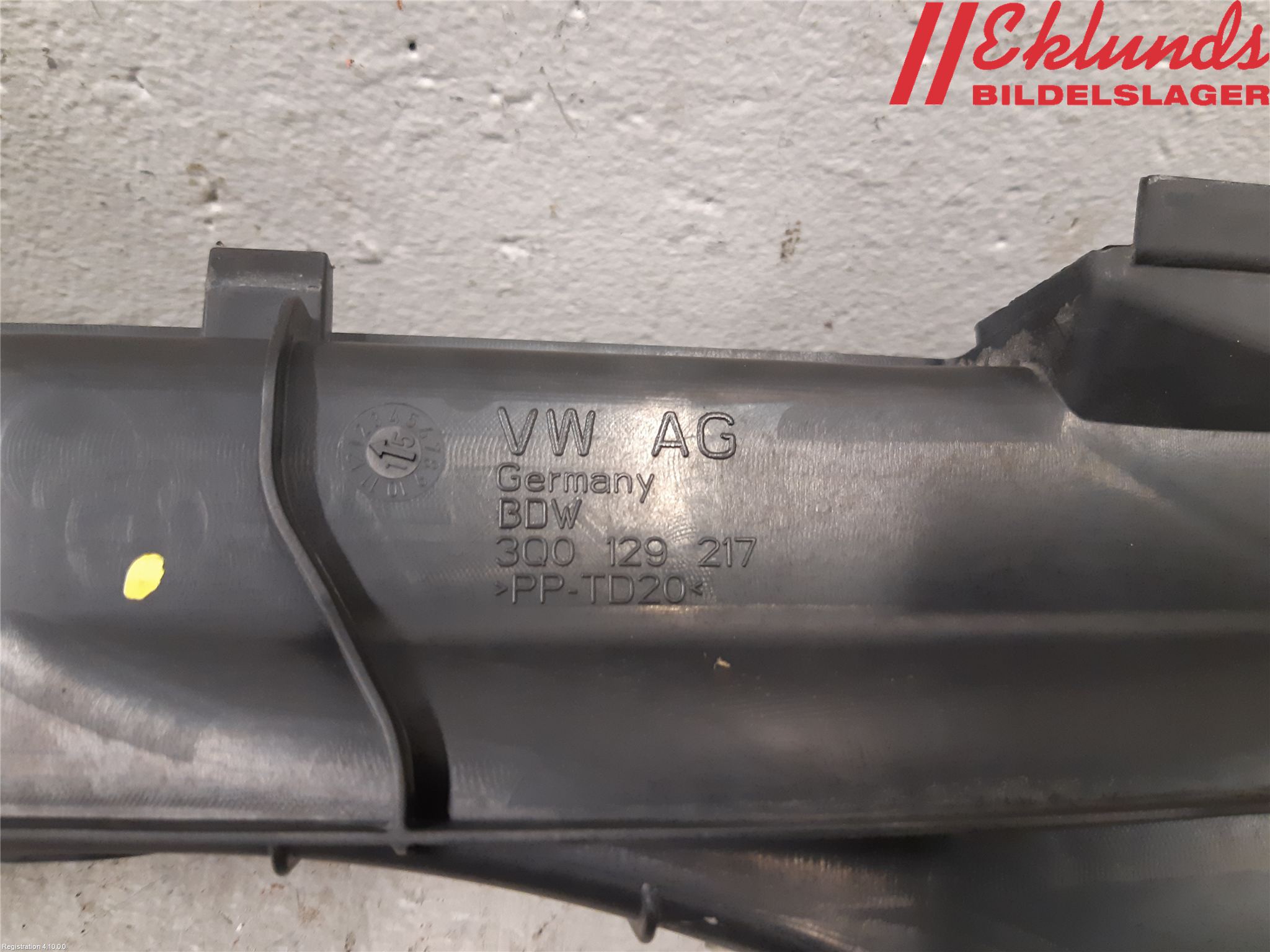 Volkswagen VW PASSAT 15-19 Deflektor Plåt-Plast Kylning