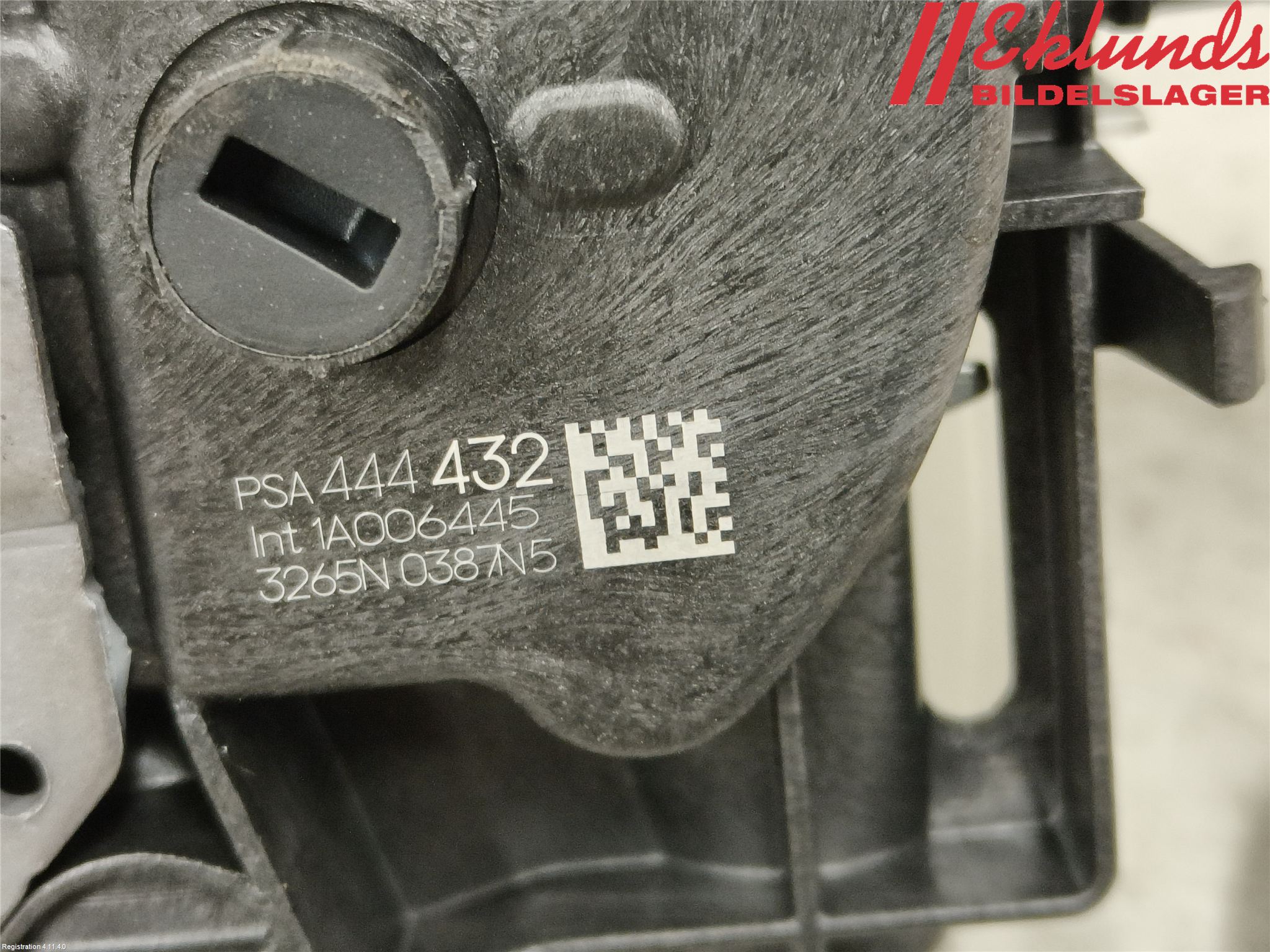 Peugeot 2008/E-2008 20- Låskista-Dörrlås