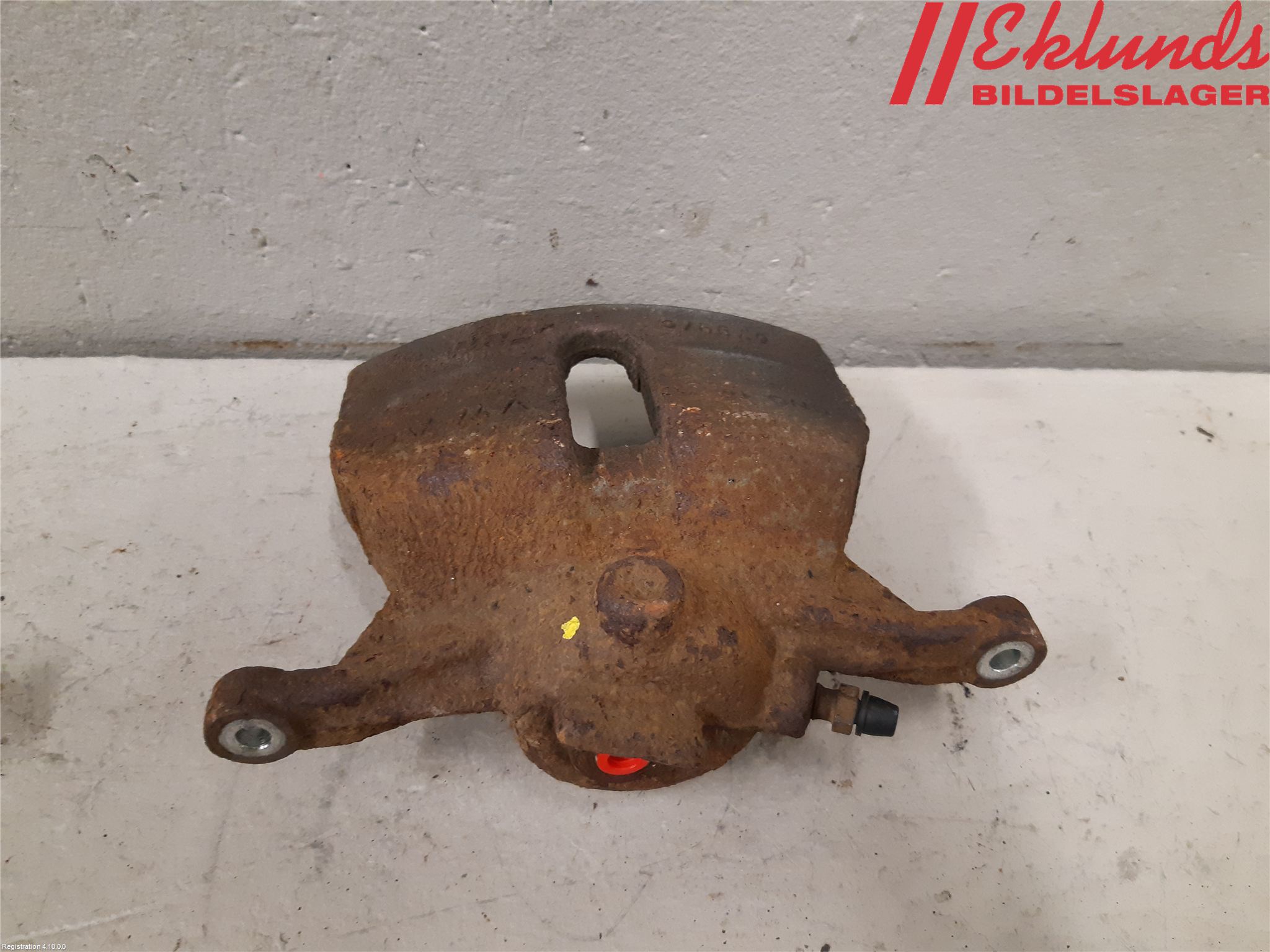 Volkswagen VW PASSAT 15-19 Bromsok Fram Höger