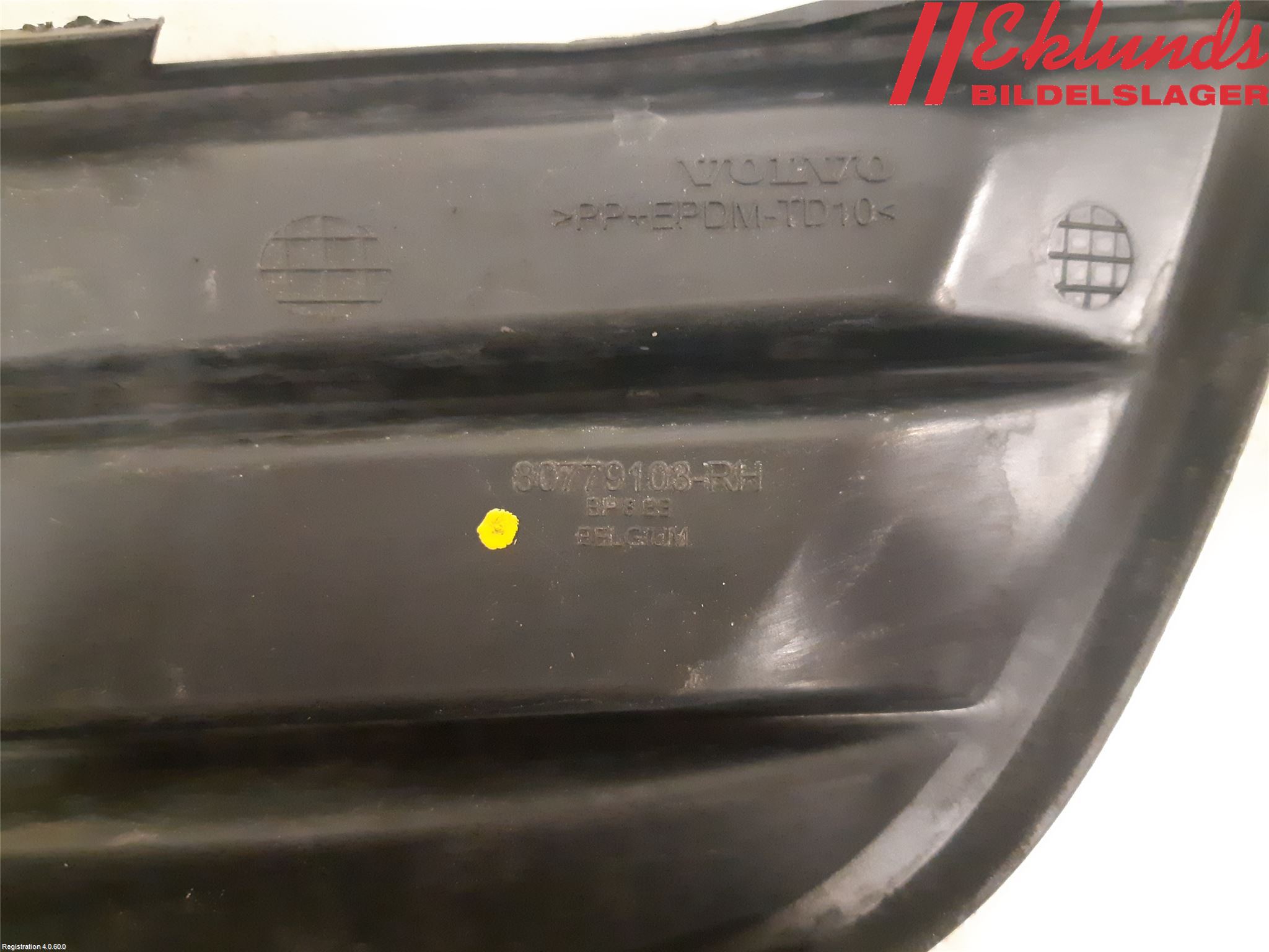 Volvo V50 08-12 Stöt Utfyllnad-List-Grill