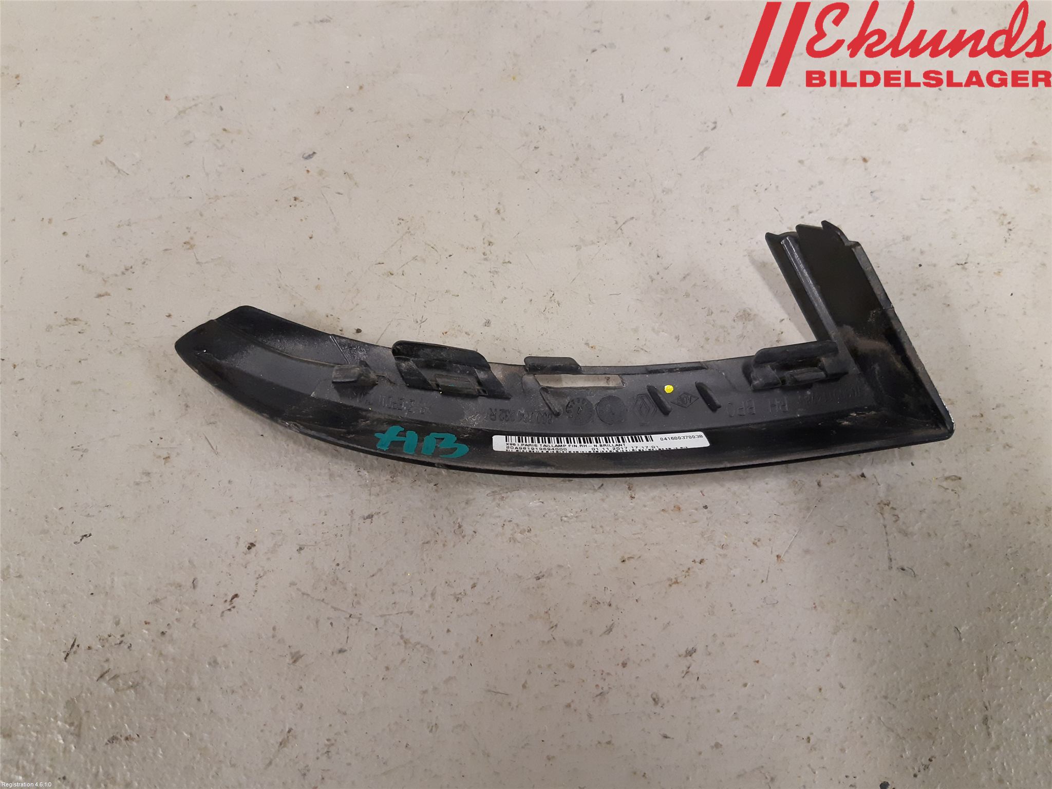 Renault CLIO IV 16-19 Stötfångarlist Bak