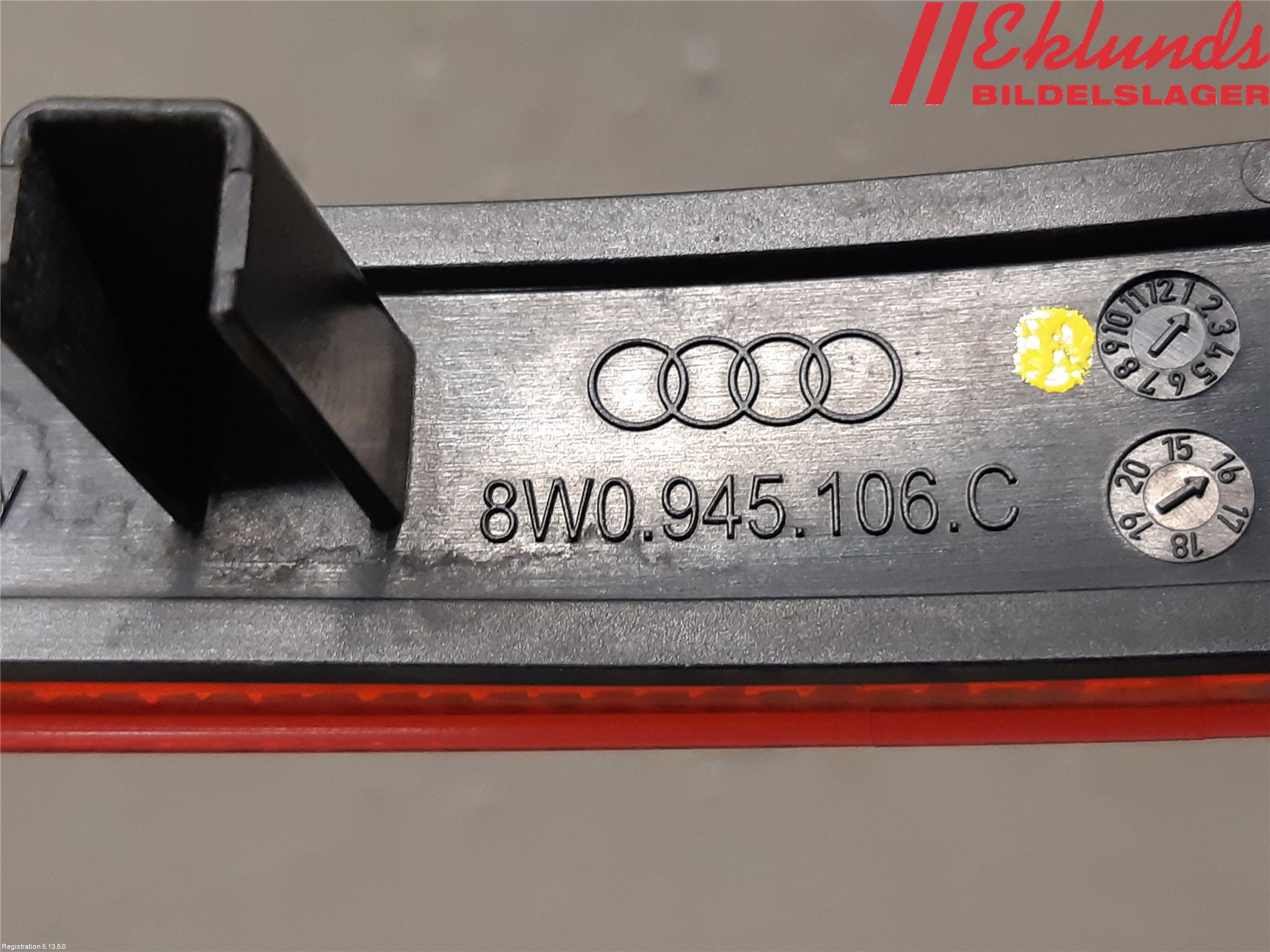 Audi A4/S4 B9 16-19 Dimljus/Reflex Bak