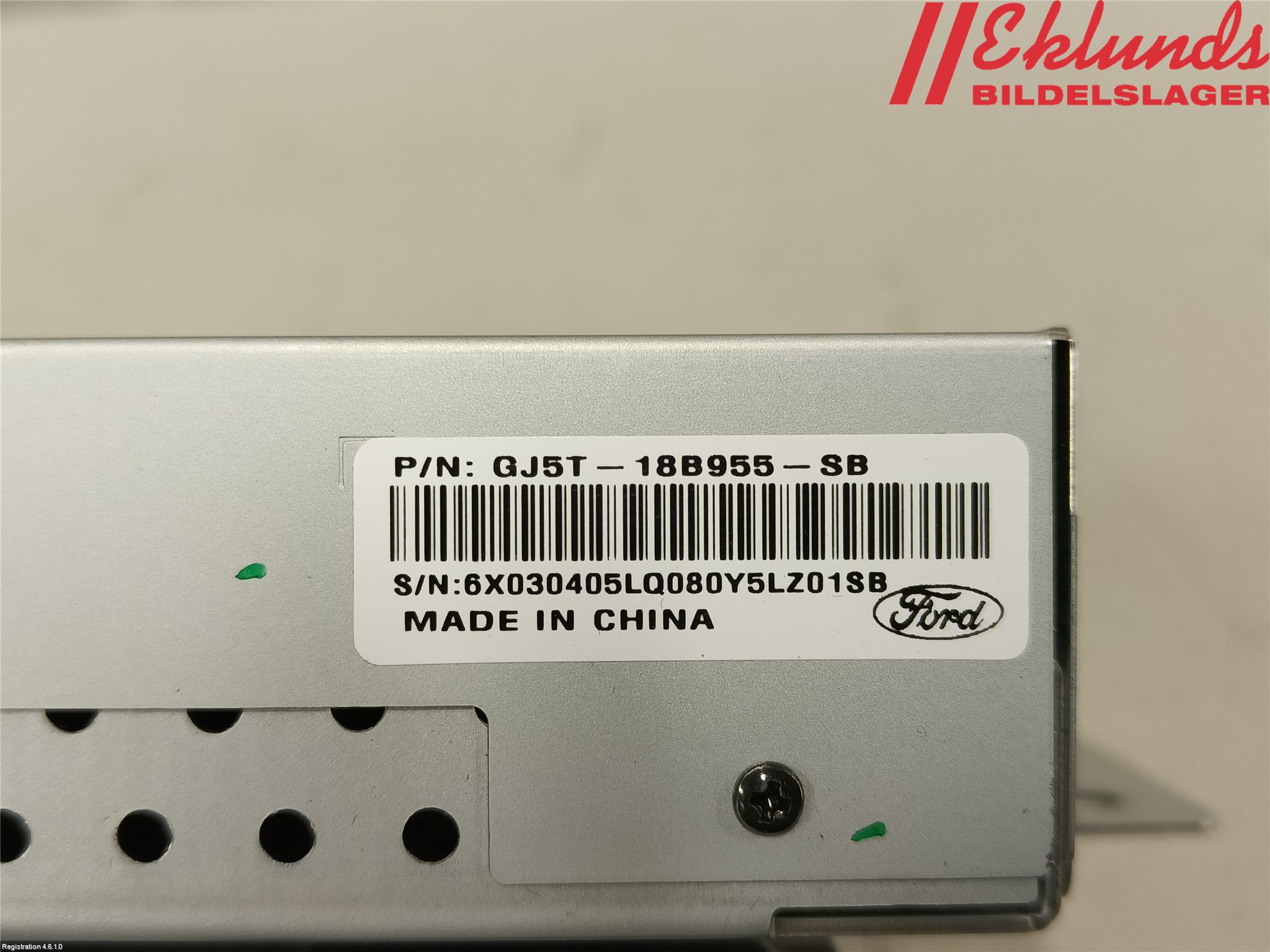 Ford KUGA 17-19 Bildskärm