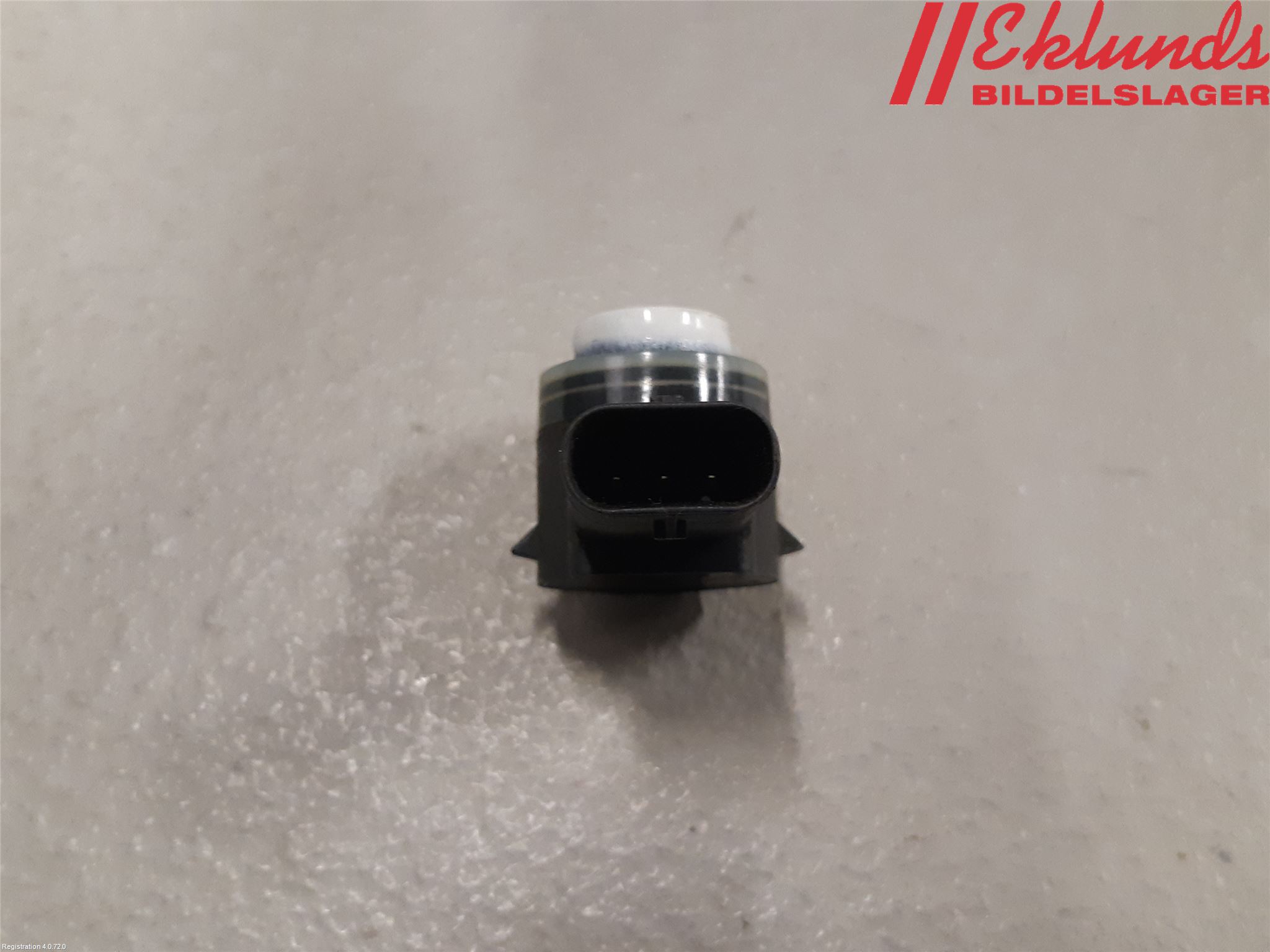Volkswagen VW PASSAT 15-19 Parkeringshjälp Frontsensor