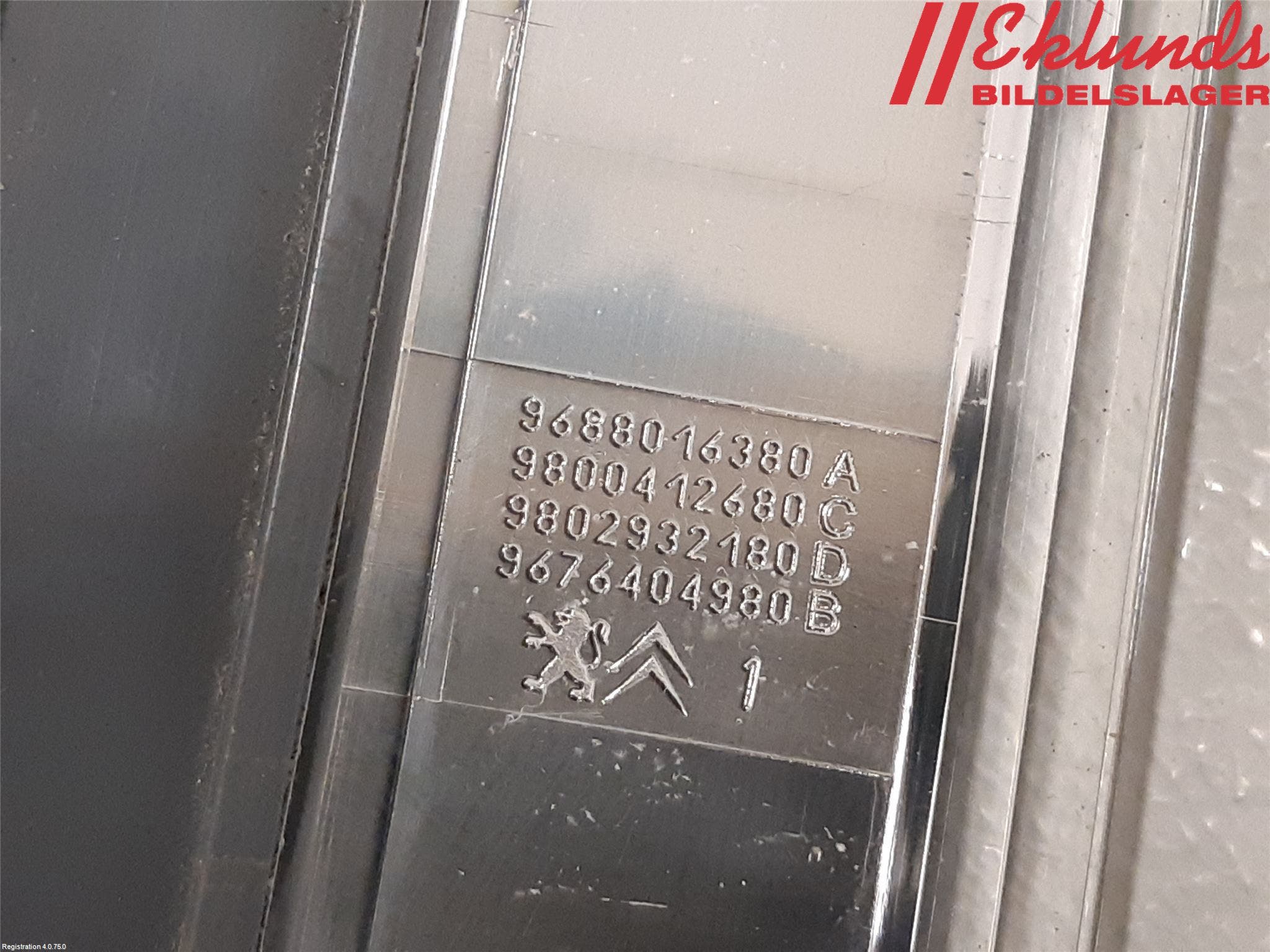 Peugeot 308 14-21 Bromsljus Bakruta