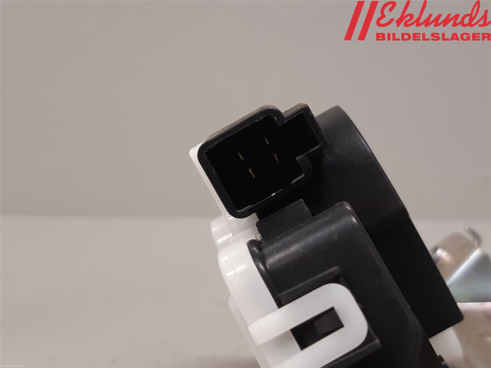 Mazda 3 II 09-13 Låskista Baklucka