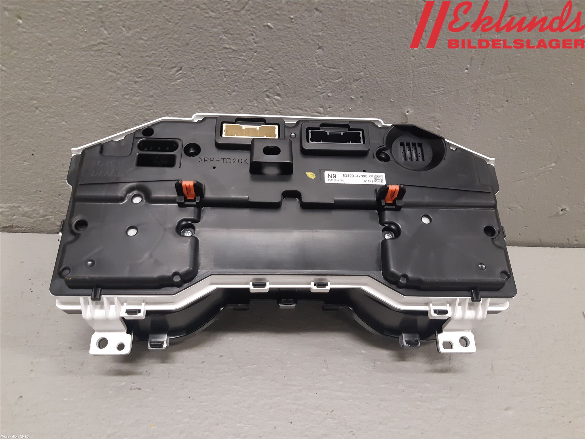 Toyota RAV4 19- Instrument Komb