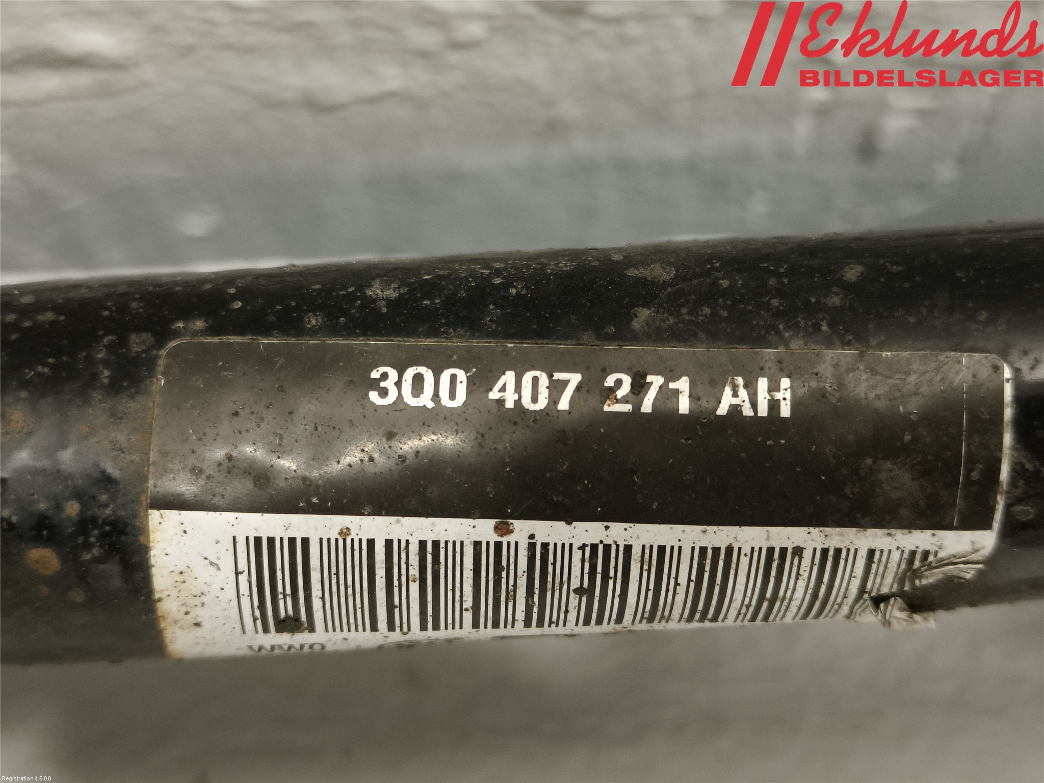 Volkswagen VW PASSAT 20-24 Drivaxel Fram Vänster