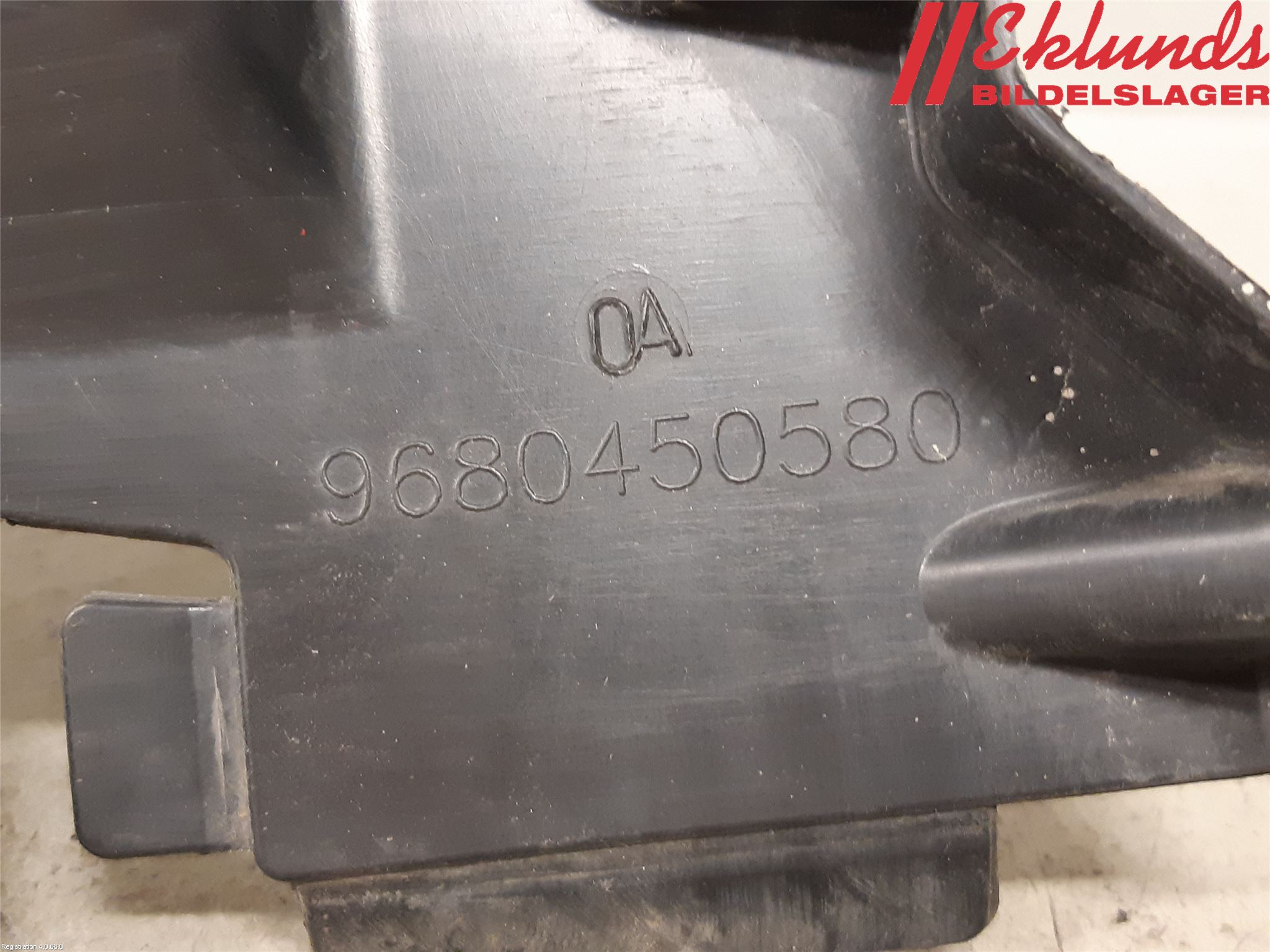 Peugeot PARTNER 08-15 Deflektor Plåt-Plast Kylning