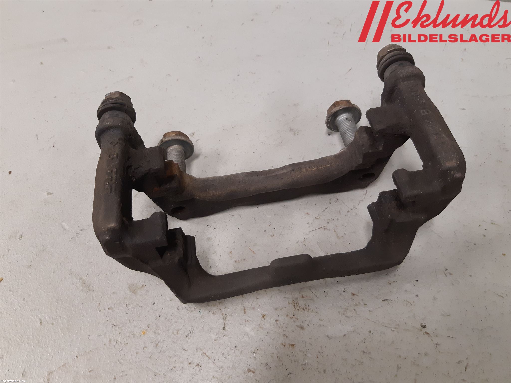 Mercedes-Benz MB E-KLASS (W213) 16-23 Bromsokshållare