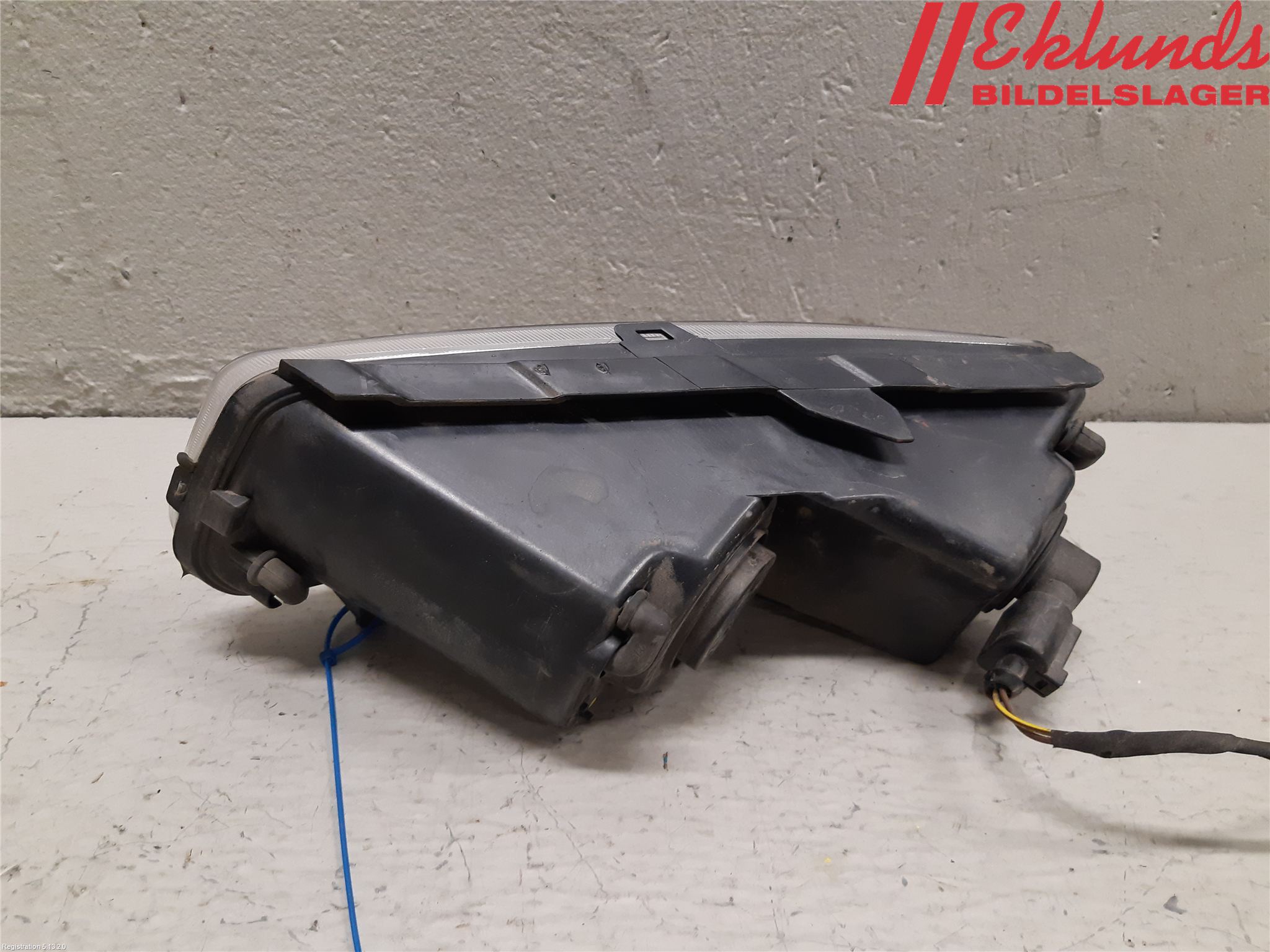 Volkswagen VW POLO 10-17 Dimljus-Varselljus Fram