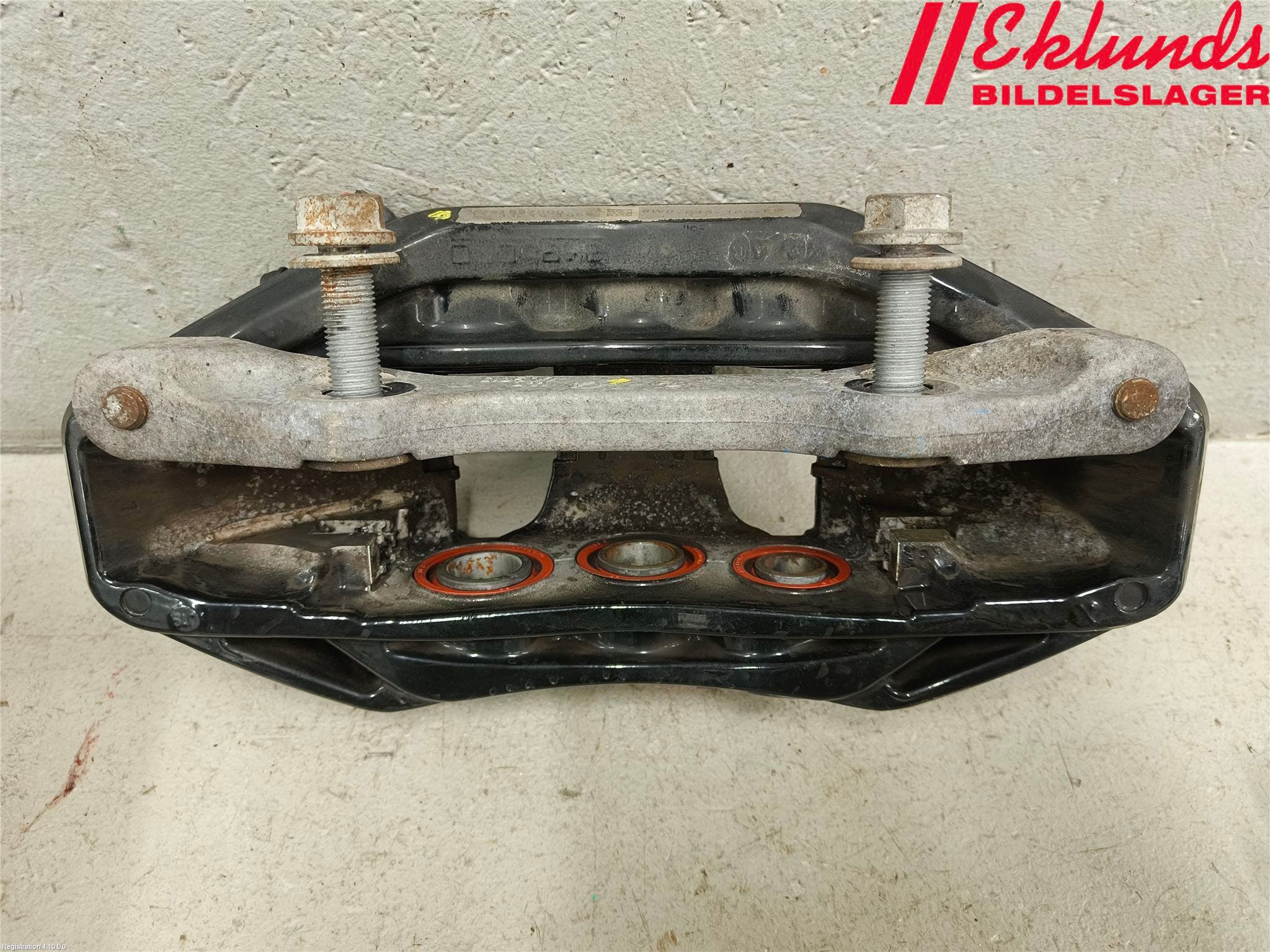 Audi A4/S4 B9 20- Bromsok Fram Höger