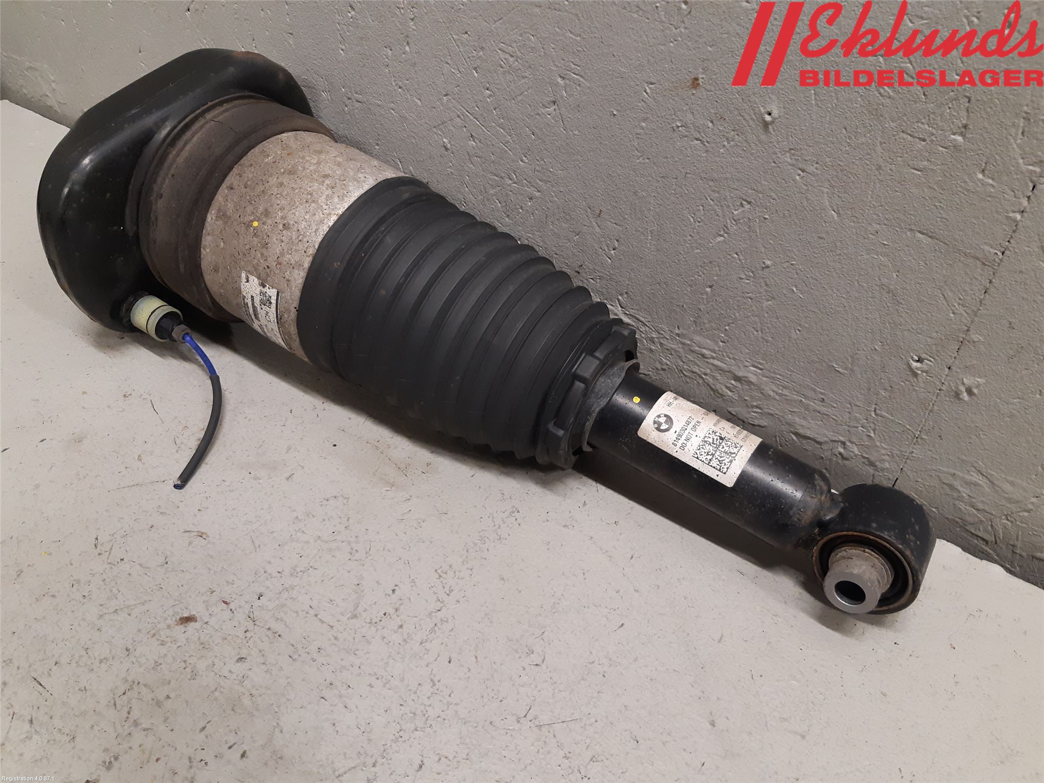 BMW 5 G30/G31/F90 17-23 Fjäderben Bak Höger