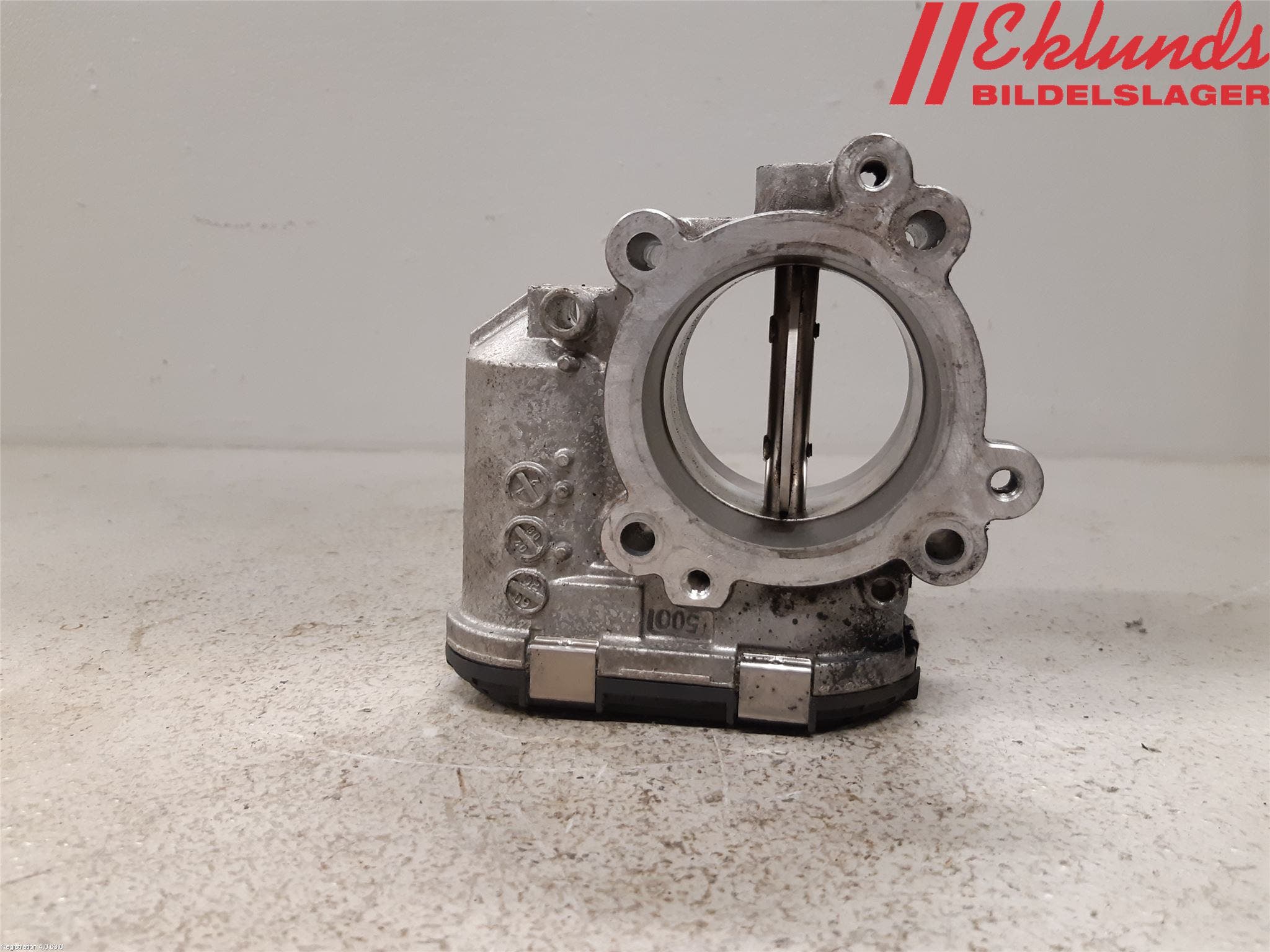 Mercedes-Benz MB CLS (C219) 03-11 Injspjällhus