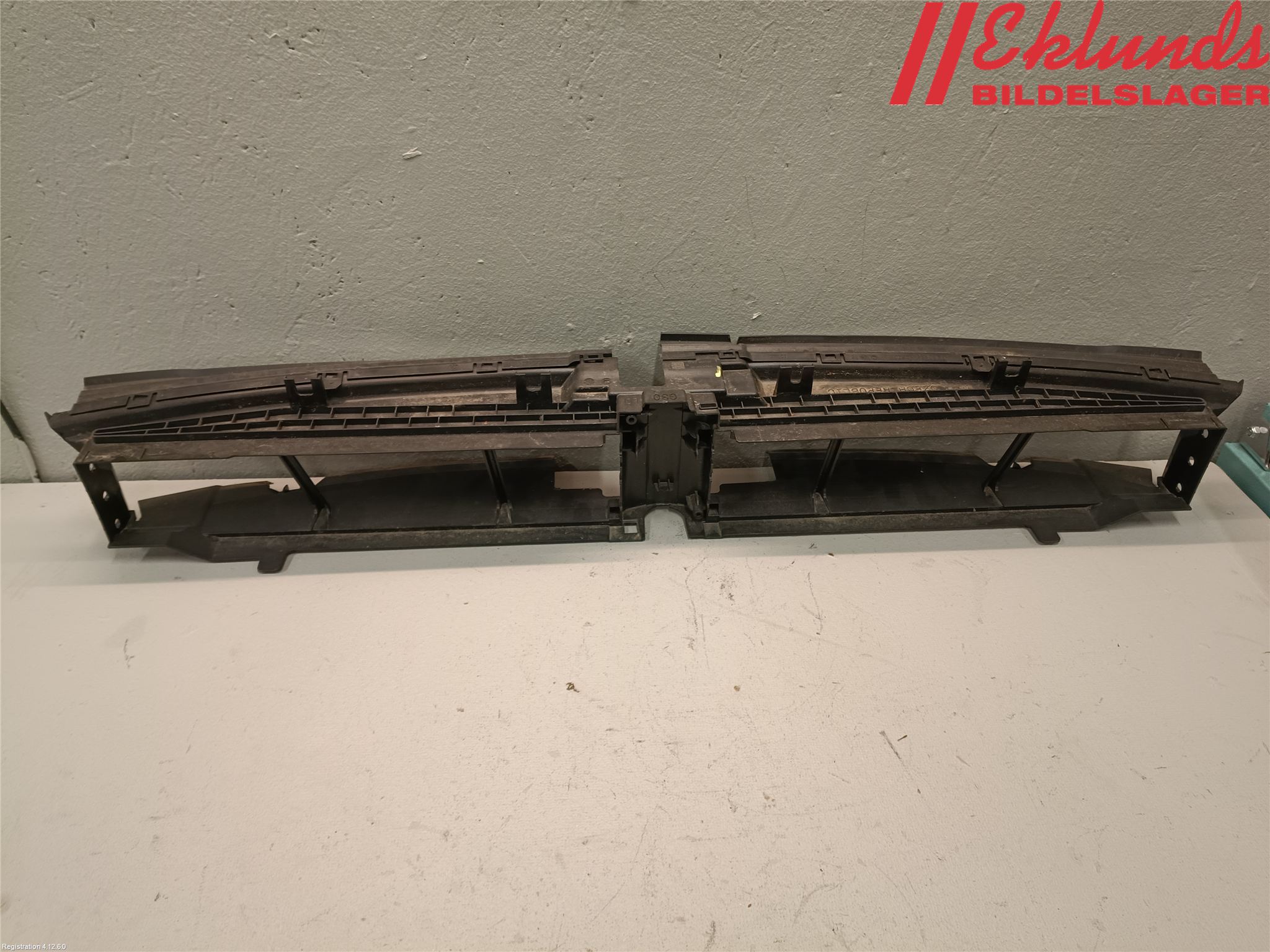 BMW 5 G30/G31/F90 17-23 Deflektor Plåt-Plast Kylning
